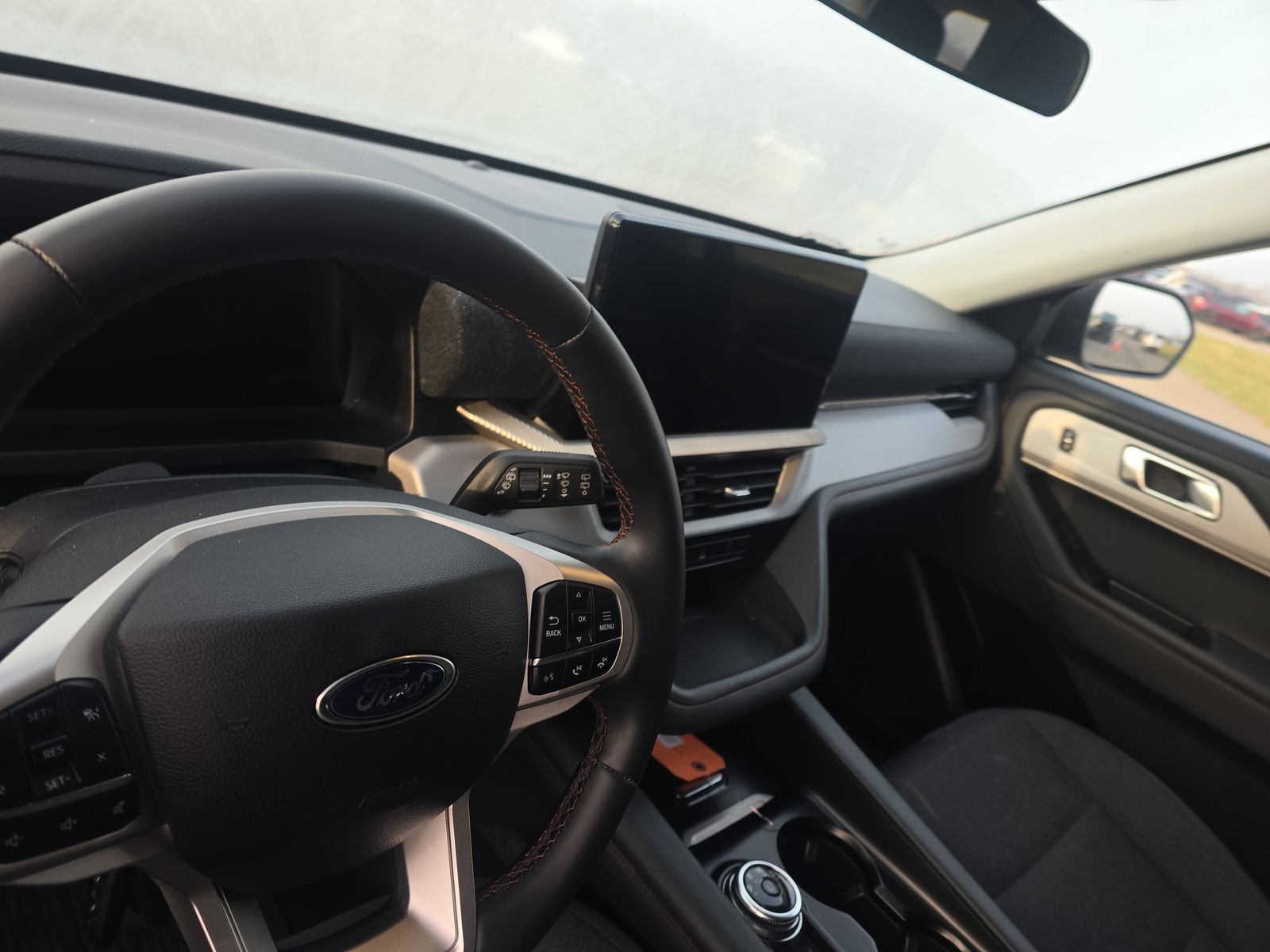 2025 Ford Explorer Active AWD