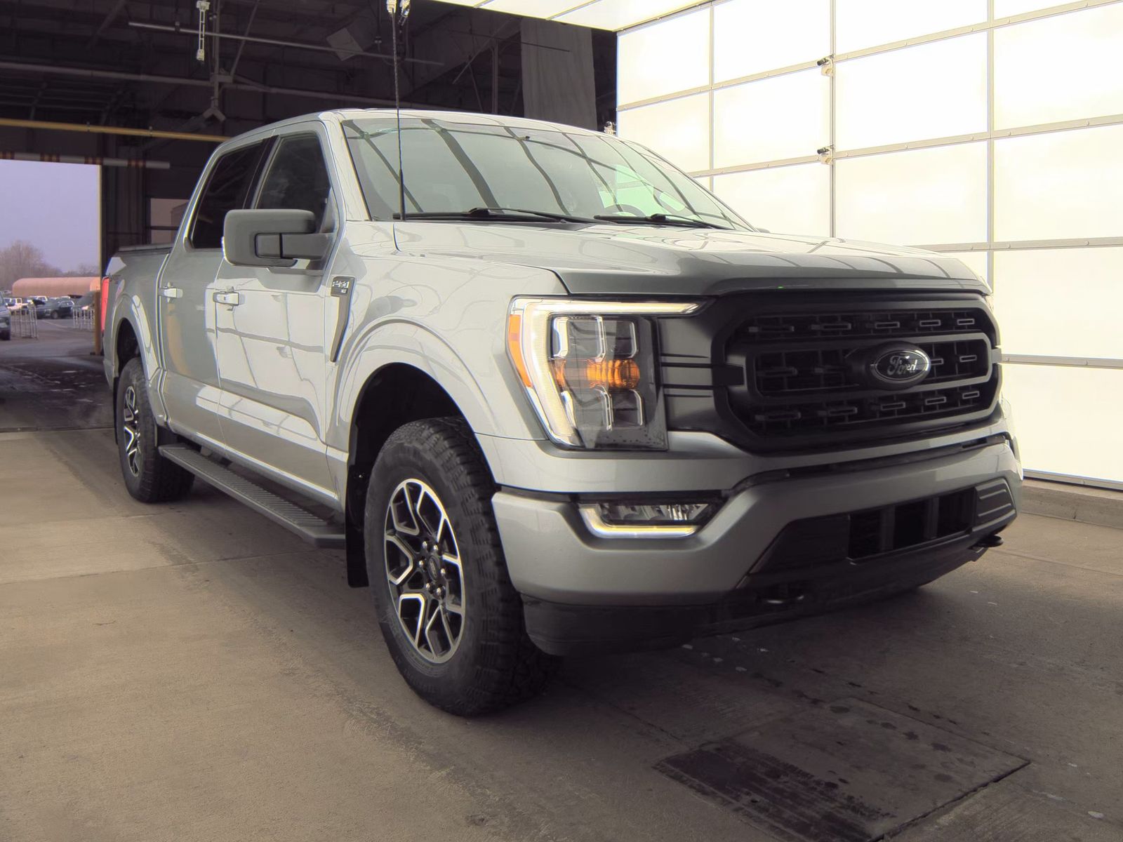 2023 Ford F-150 XLT AWD