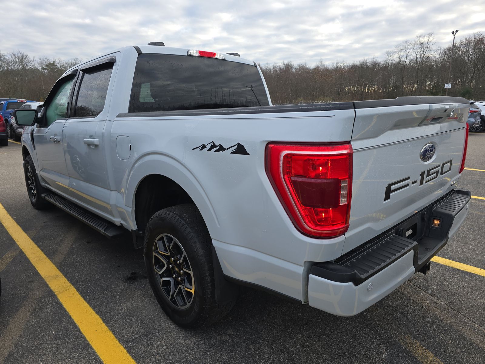 2022 Ford F-150 XLT AWD