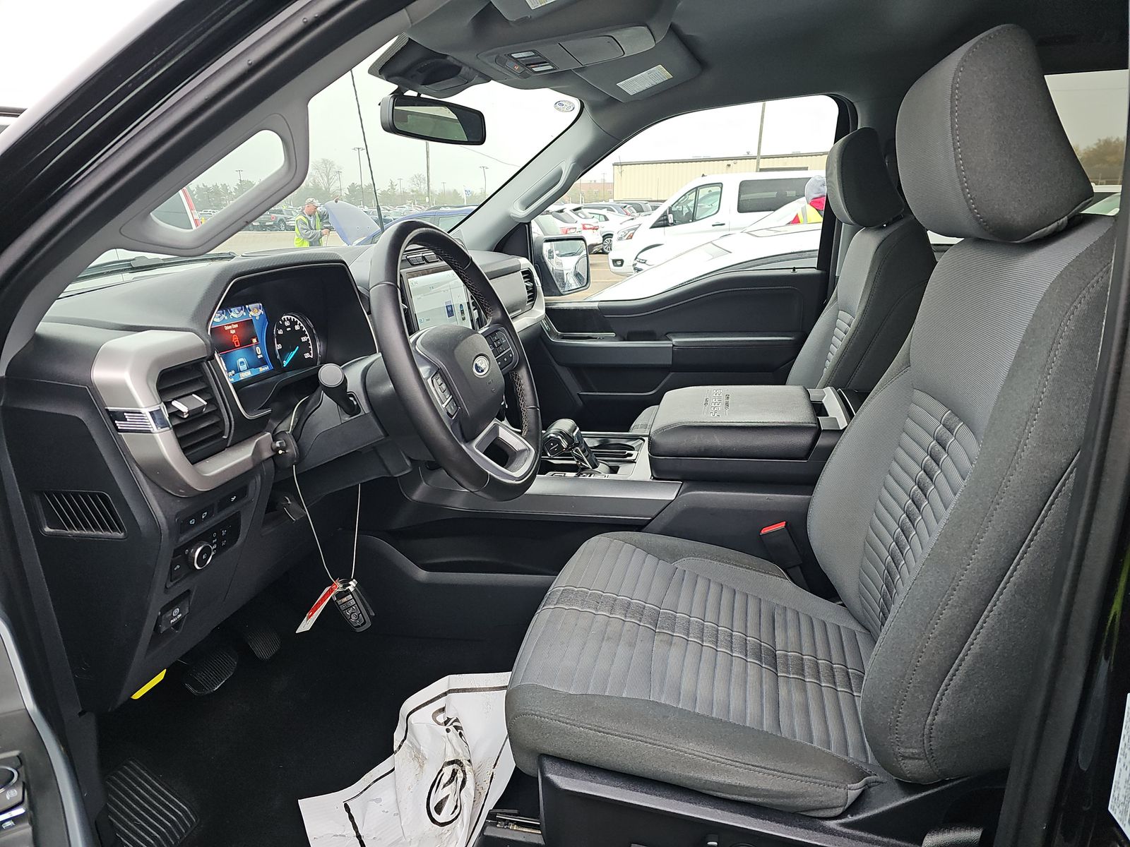 2023 Ford F-150 XLT AWD