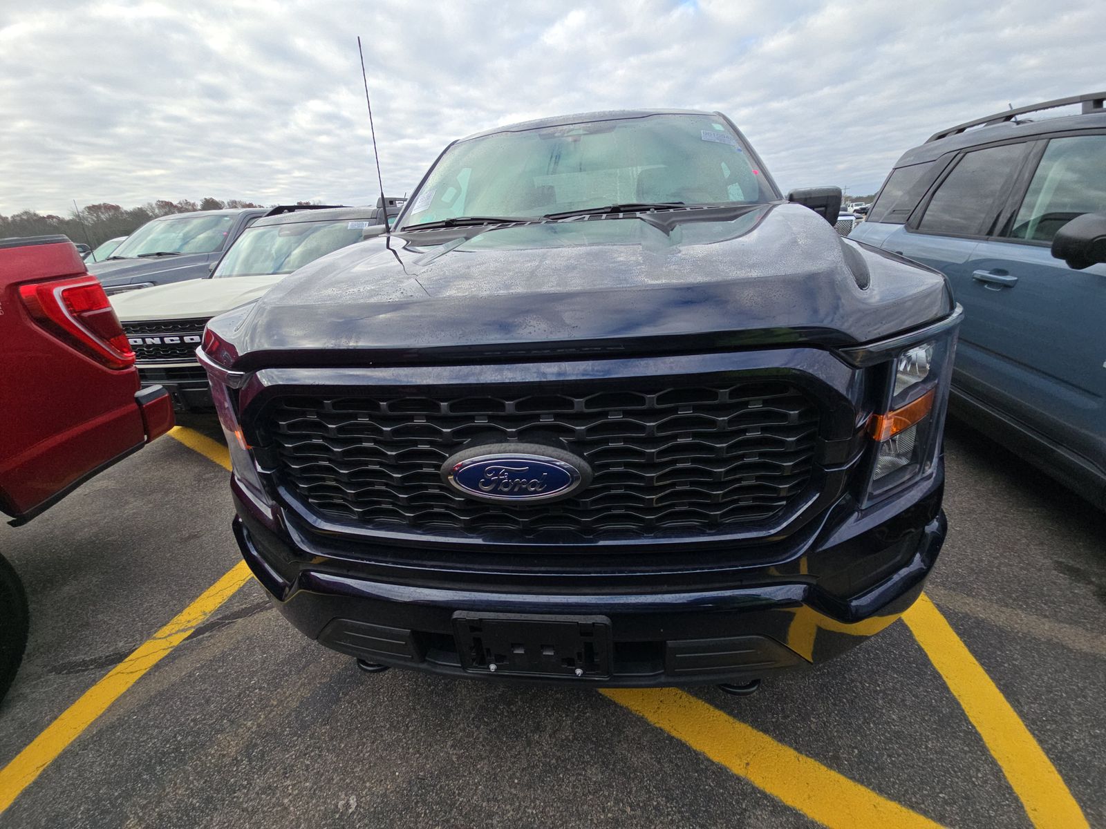 2023 Ford F-150 XL AWD