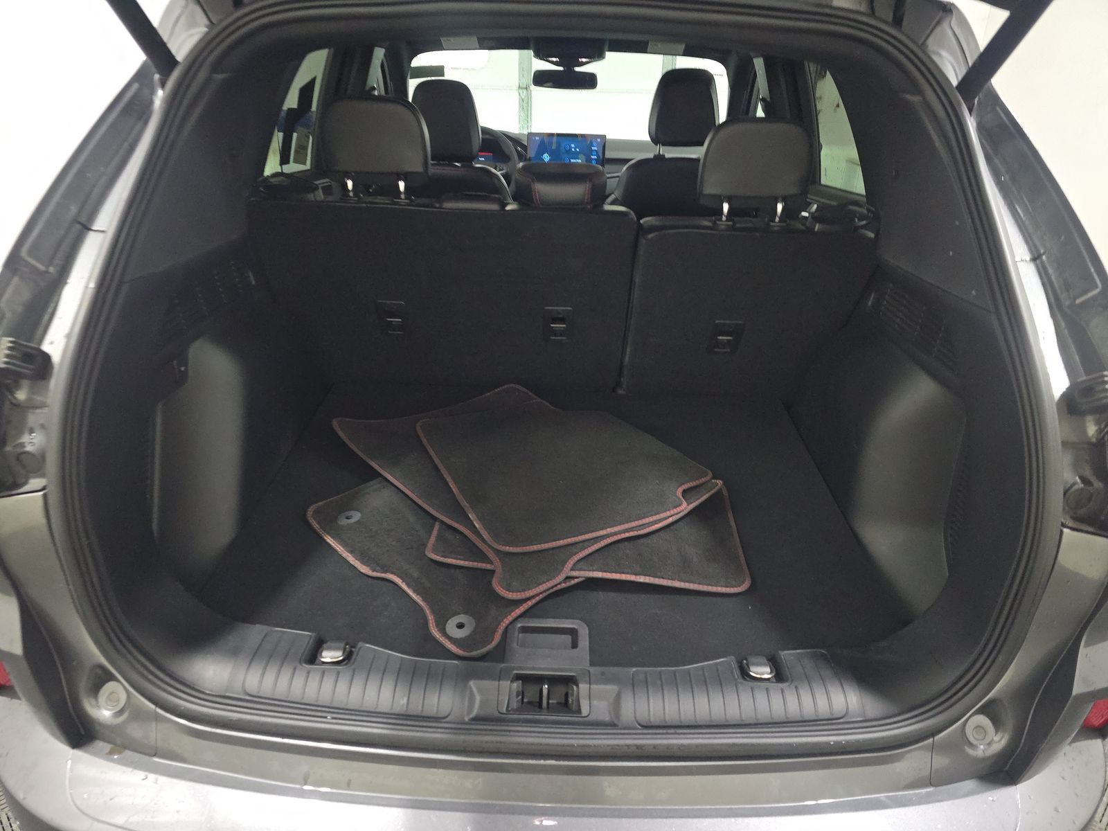 2023 Ford Escape Hybrid ST-Line Elite AWD