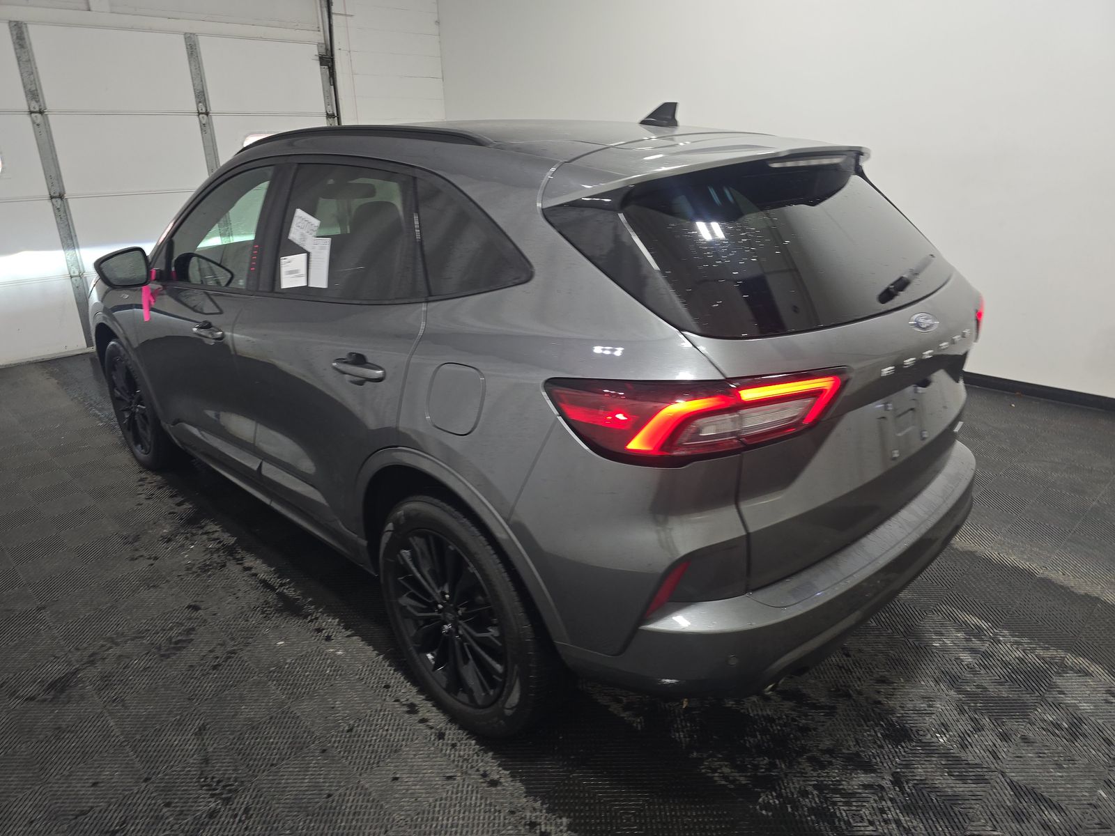 2023 Ford Escape Hybrid ST-Line Elite AWD