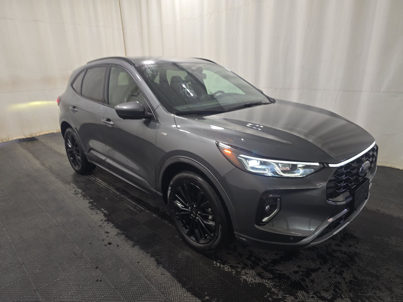 2023 Ford Escape Hybrid ST-Line Elite AWD