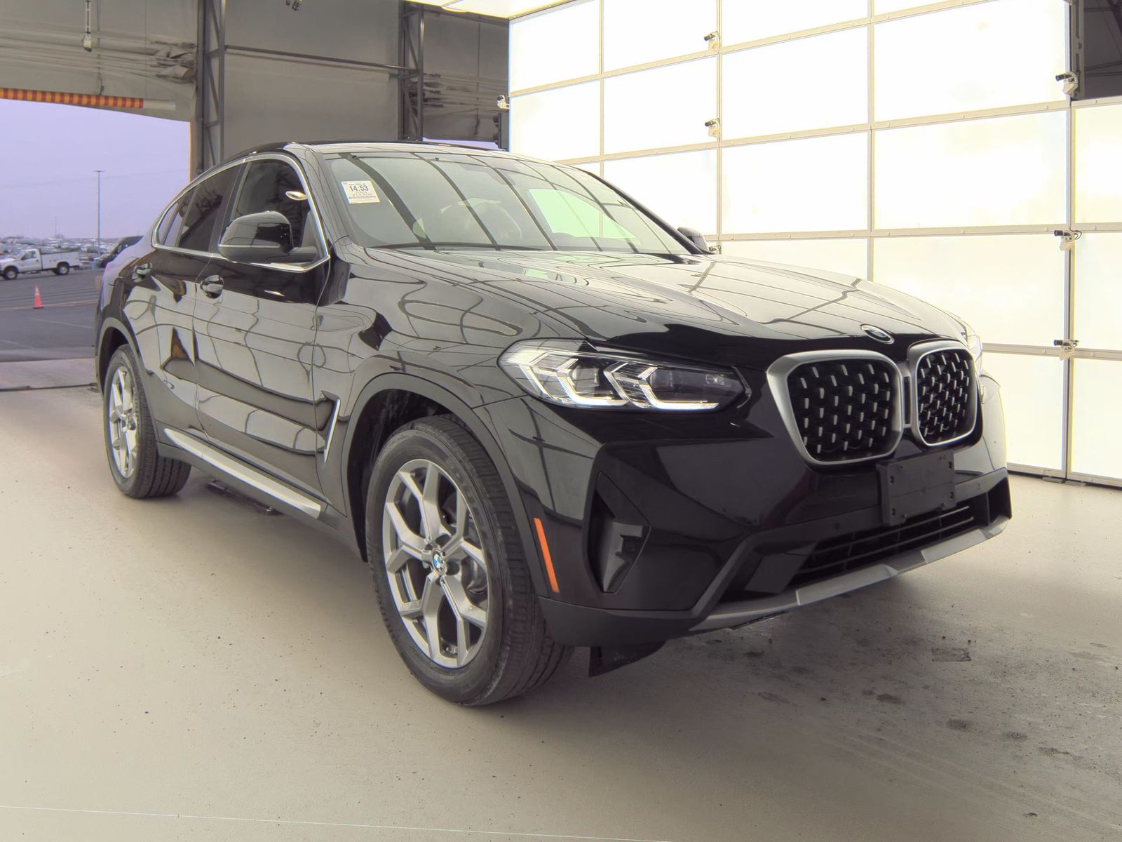 2024 BMW X4 xDrive30i AWD