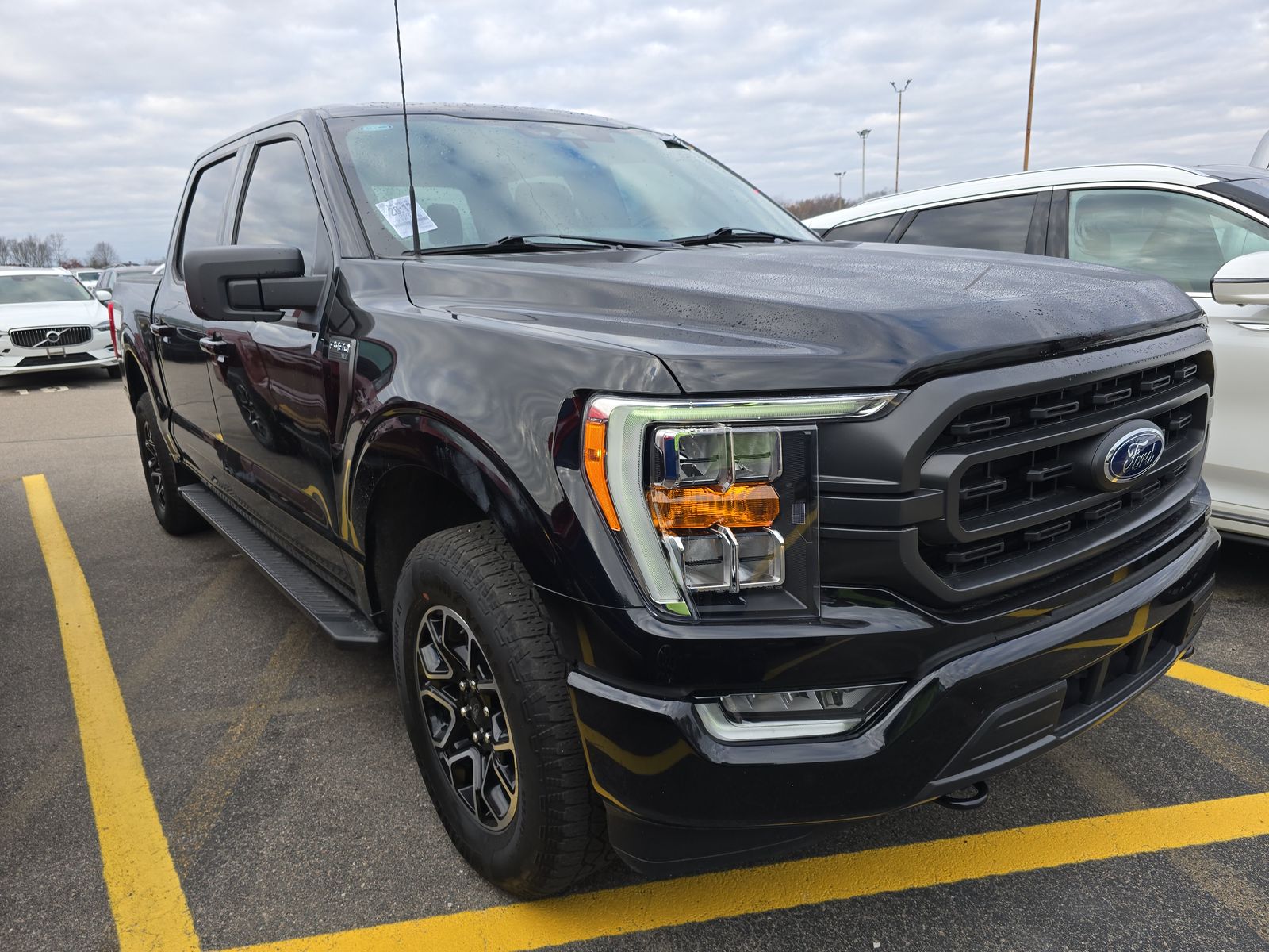 2023 Ford F-150 XLT AWD