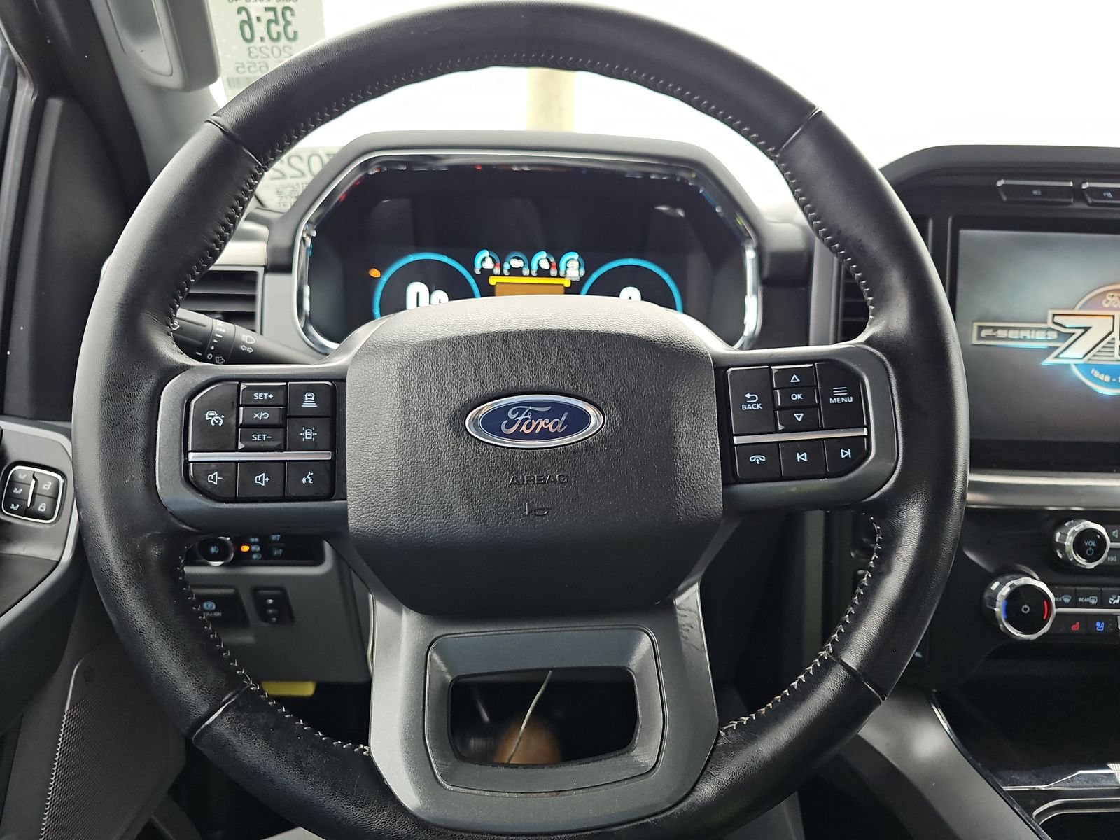 2023 Ford F-150 Lariat AWD