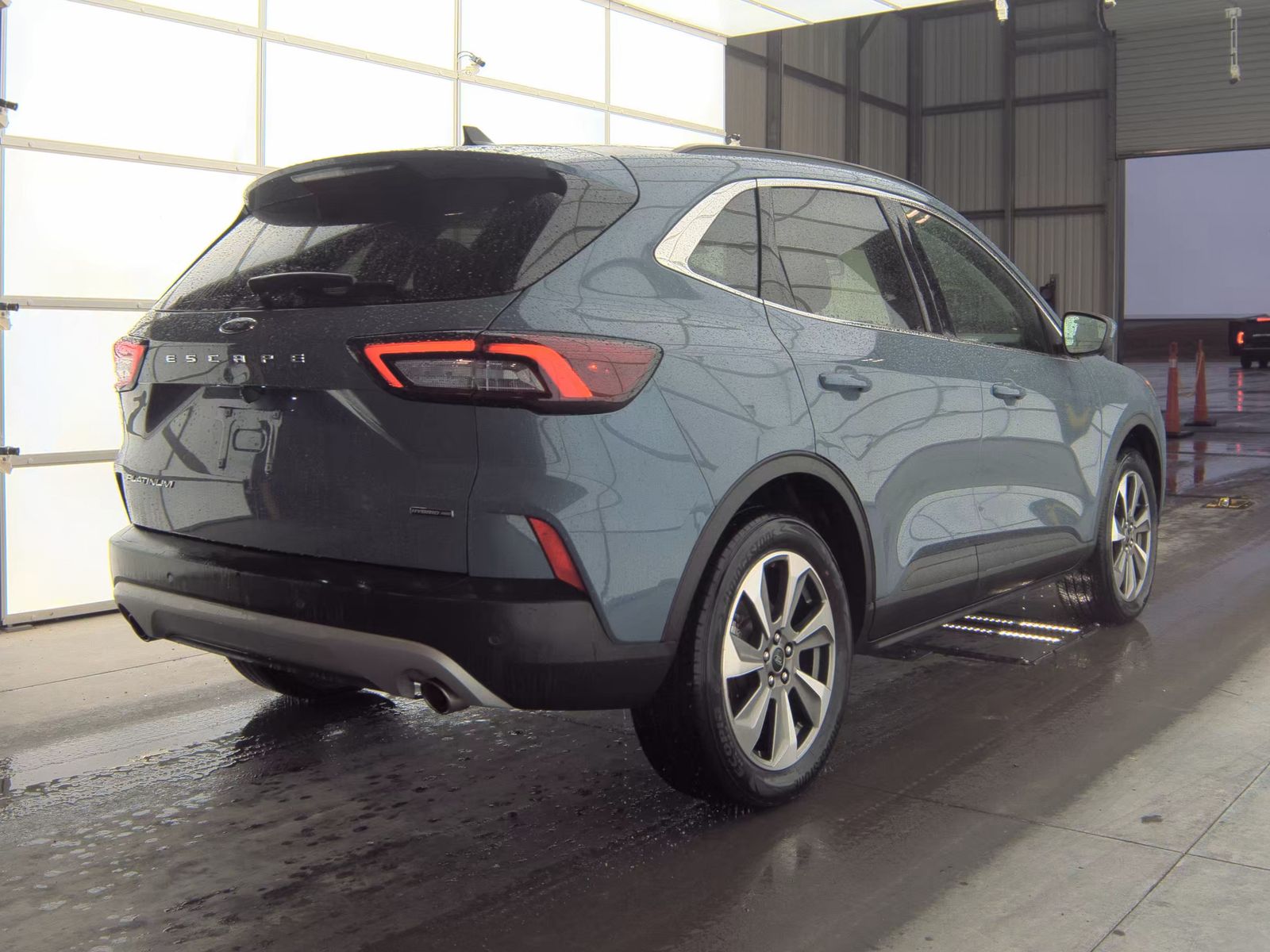 2025 Ford Escape Hybrid Platinum AWD