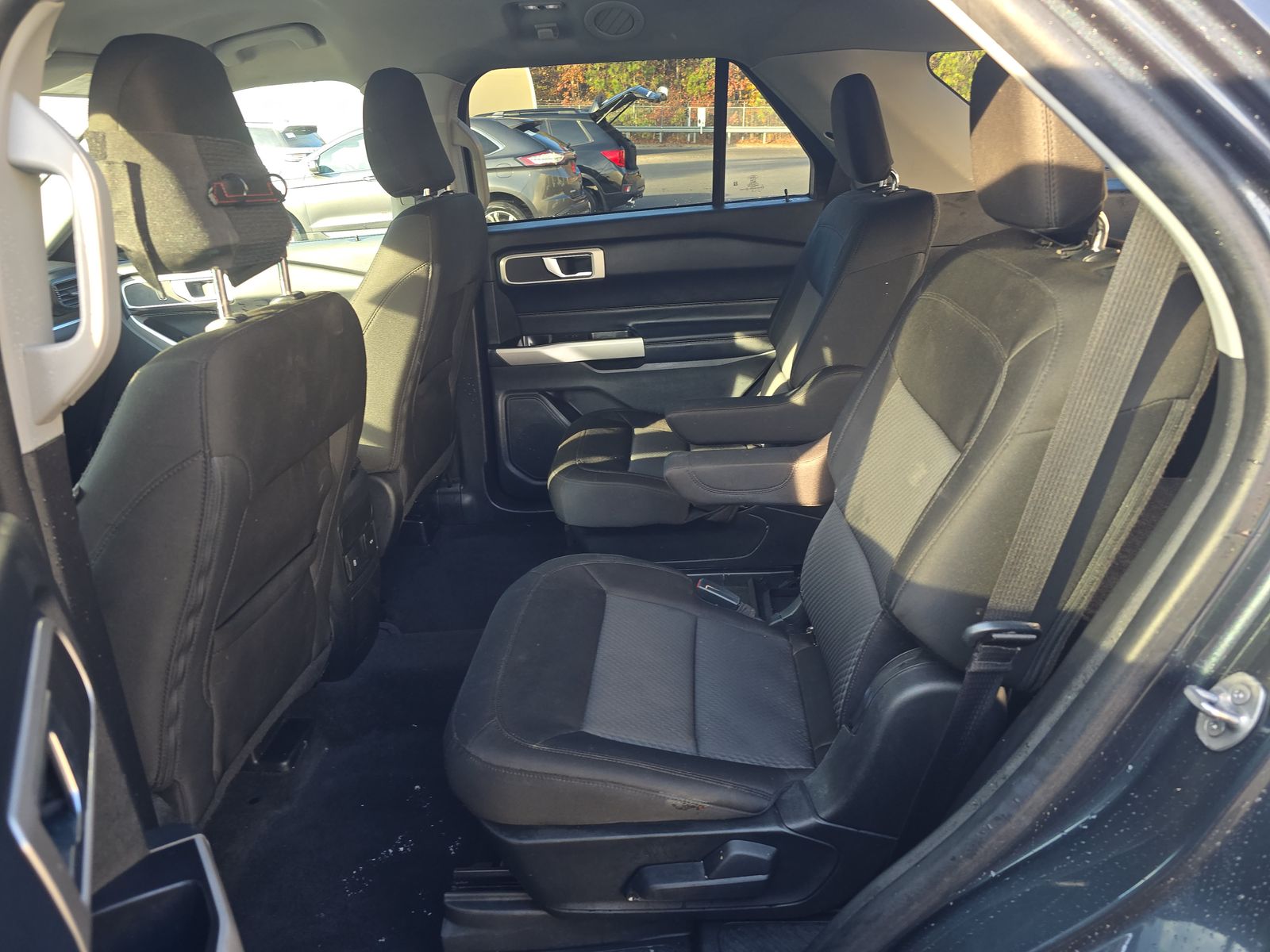 2022 Ford Explorer XLT RWD