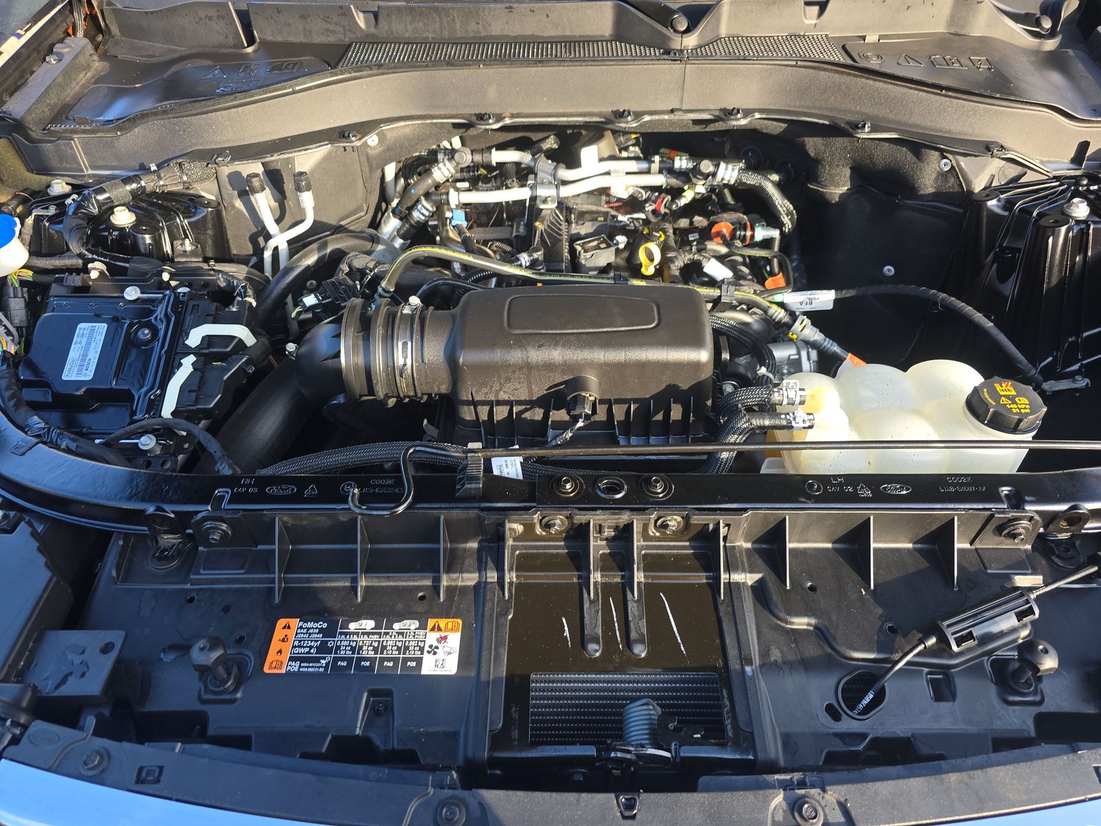 2022 Ford Explorer XLT RWD