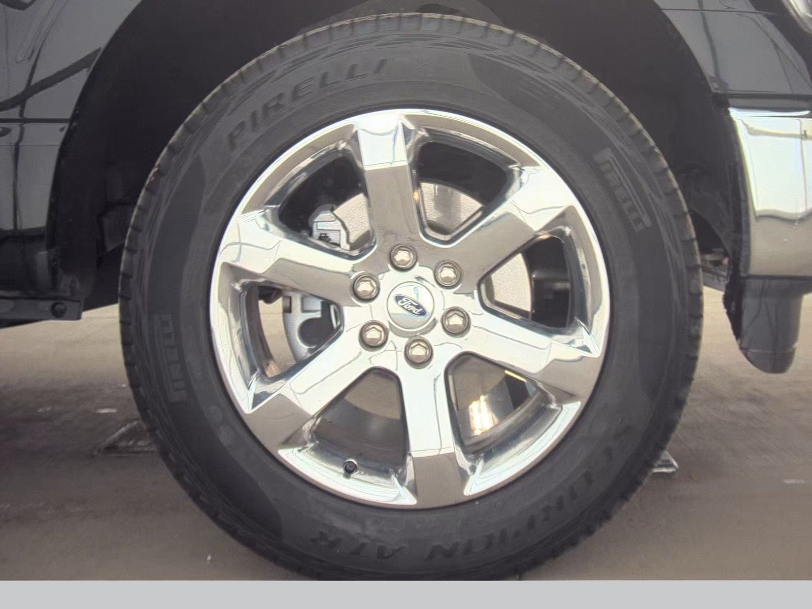 2023 Ford F-150 Lariat AWD