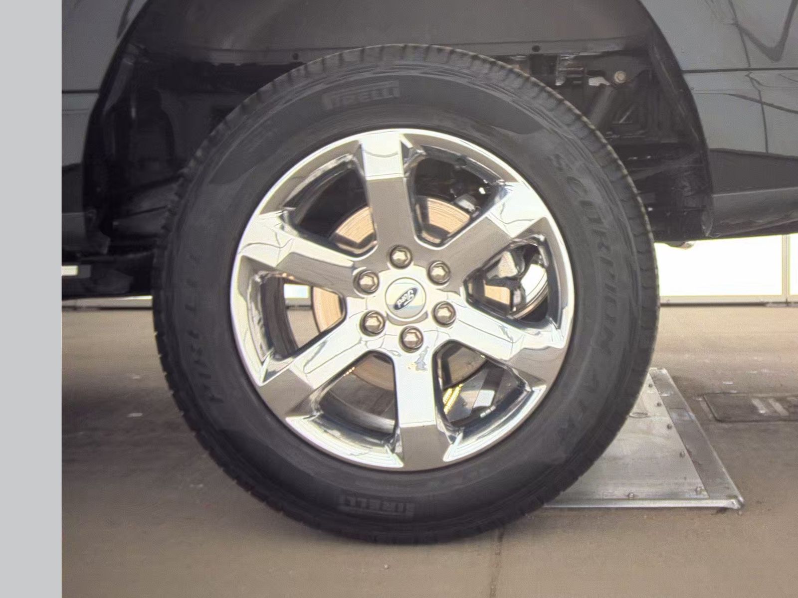 2023 Ford F-150 Lariat AWD