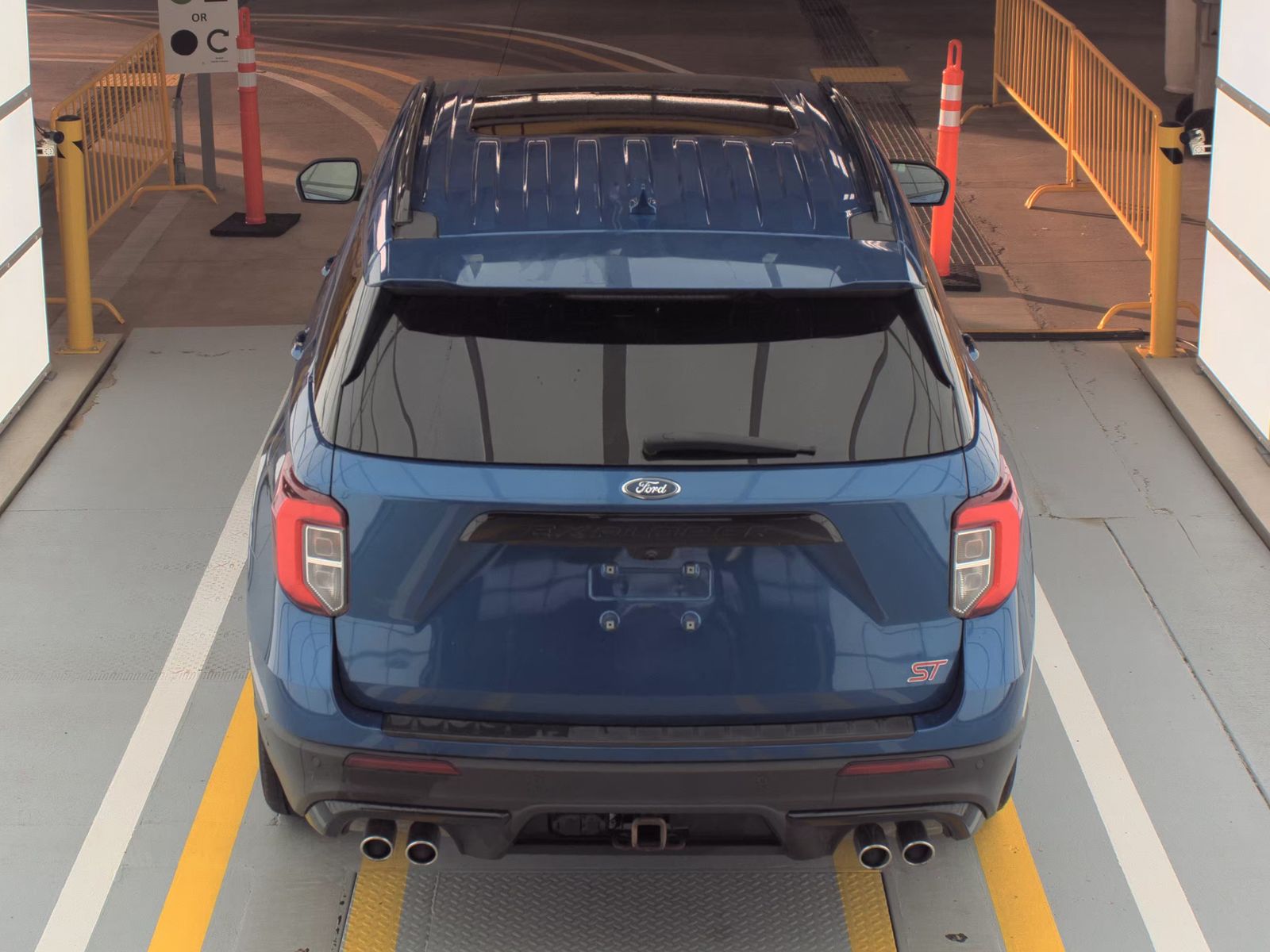 2020 Ford Explorer ST AWD