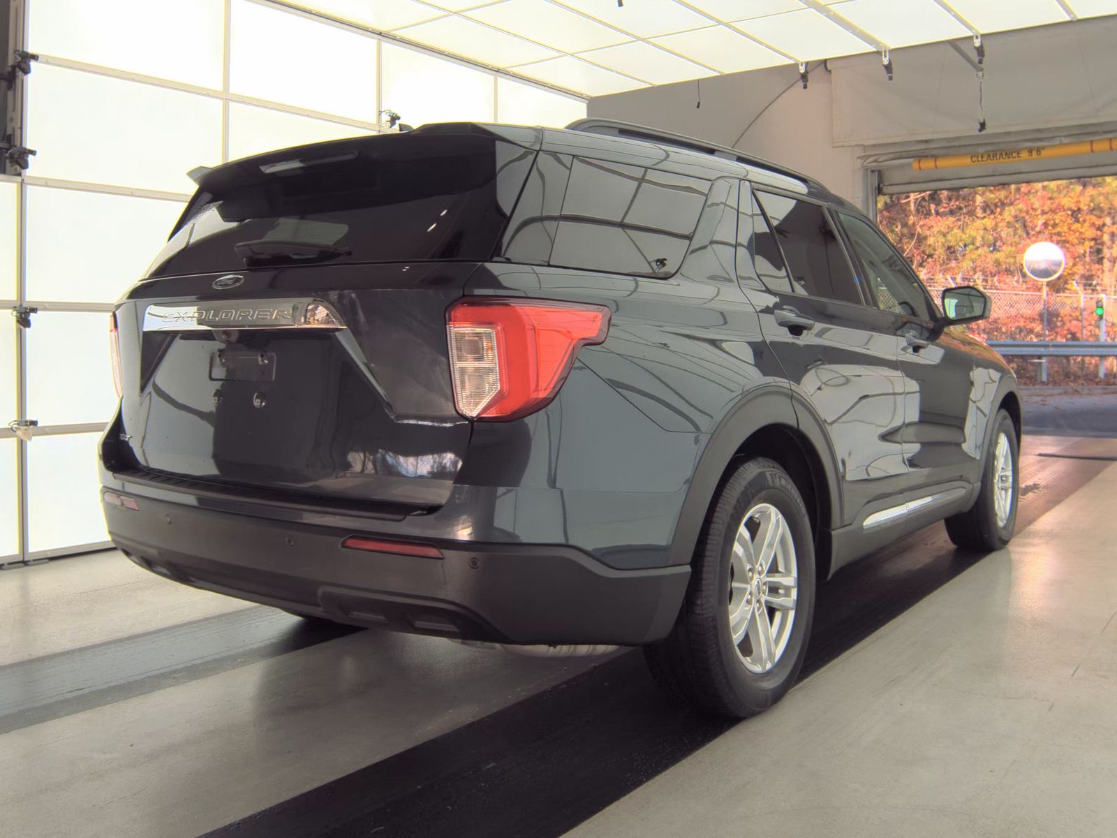 2022 Ford Explorer XLT RWD