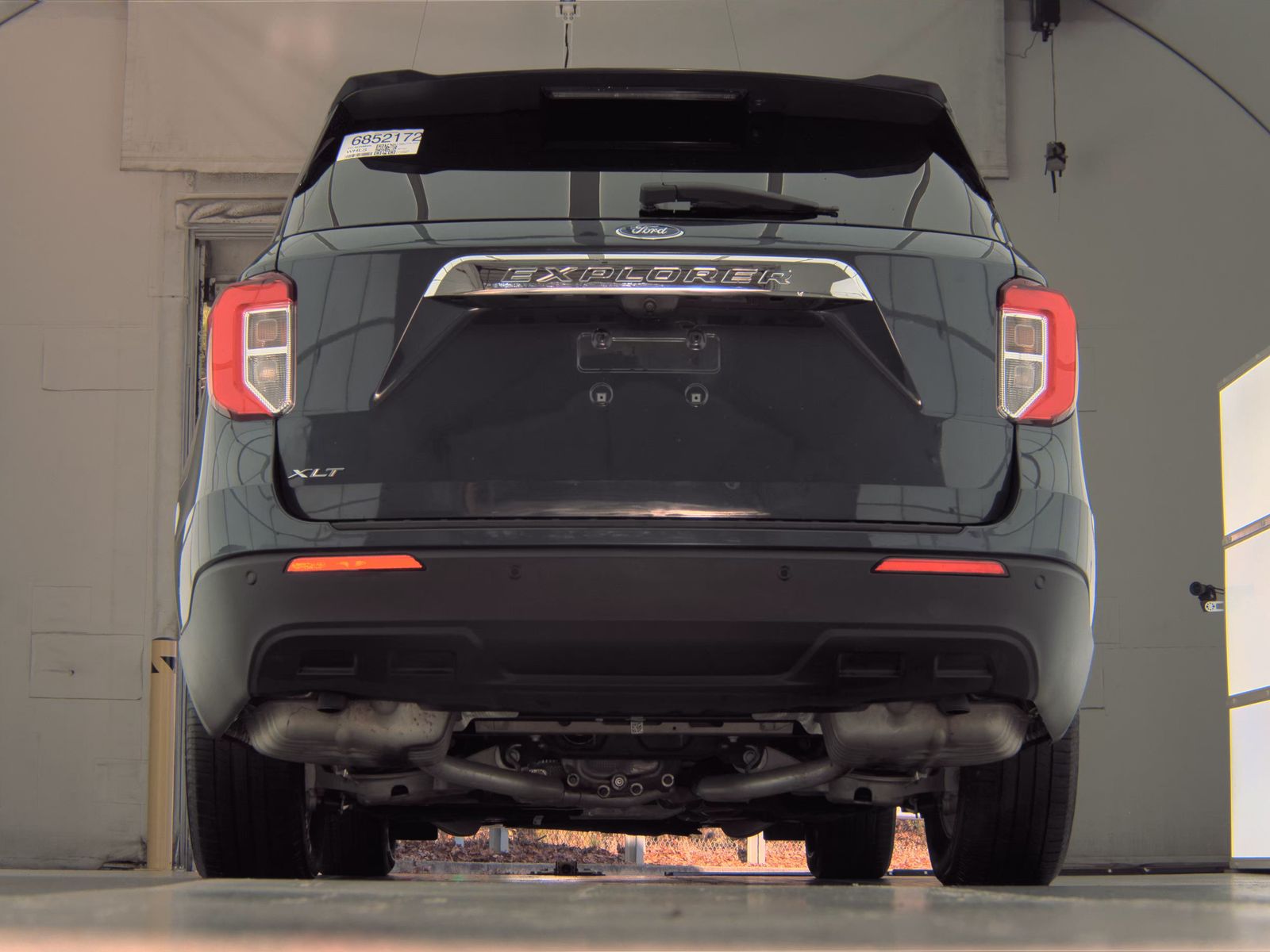 2022 Ford Explorer XLT RWD