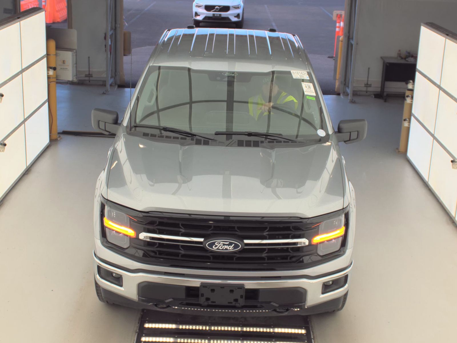 2025 Ford F-150 XLT AWD