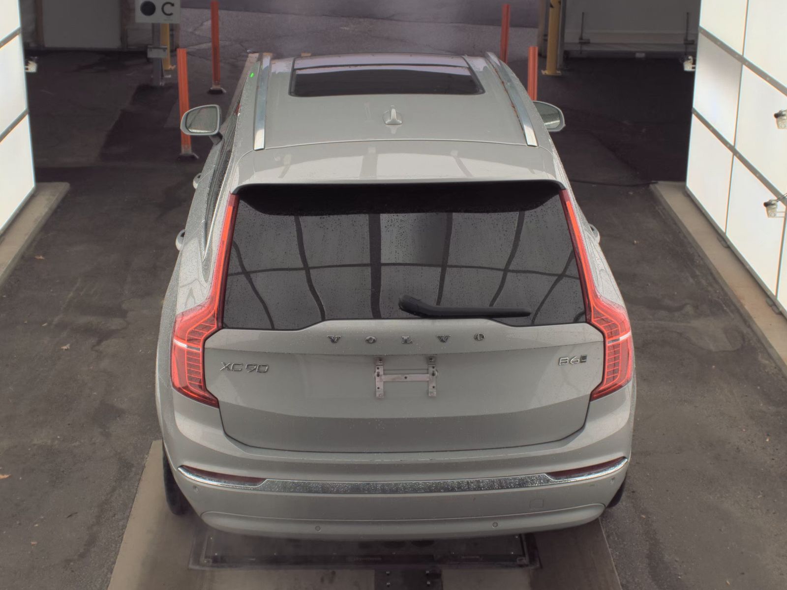 2023 Volvo XC90 B6 Plus AWD