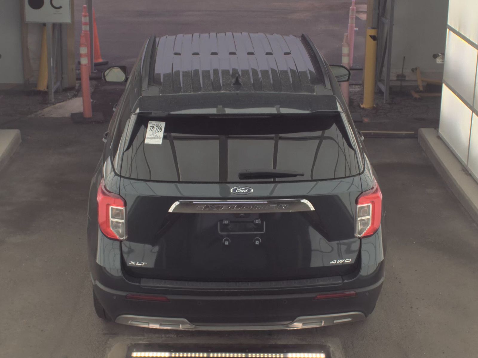 2023 Ford Explorer XLT AWD