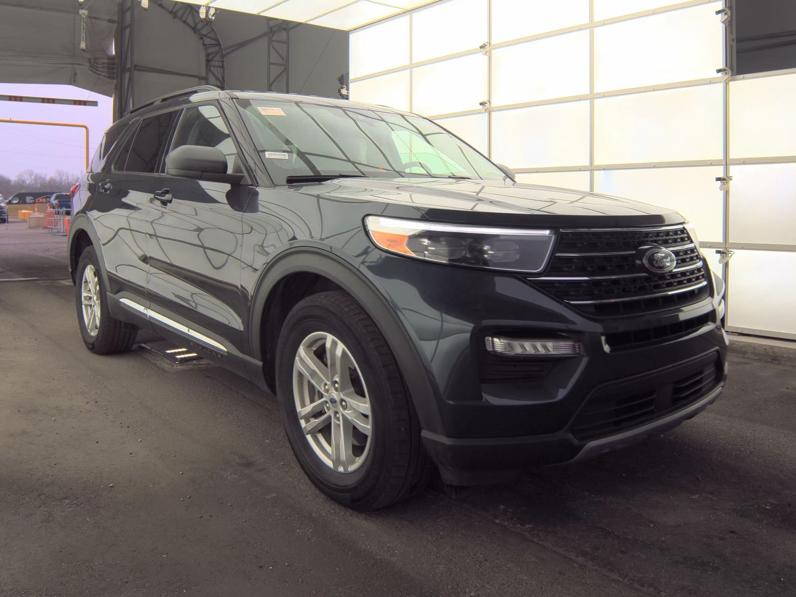 2023 Ford Explorer XLT AWD