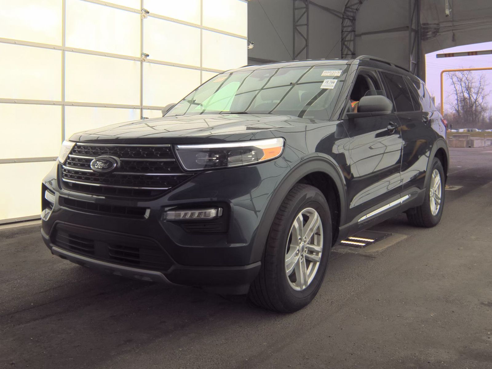 2023 Ford Explorer XLT AWD