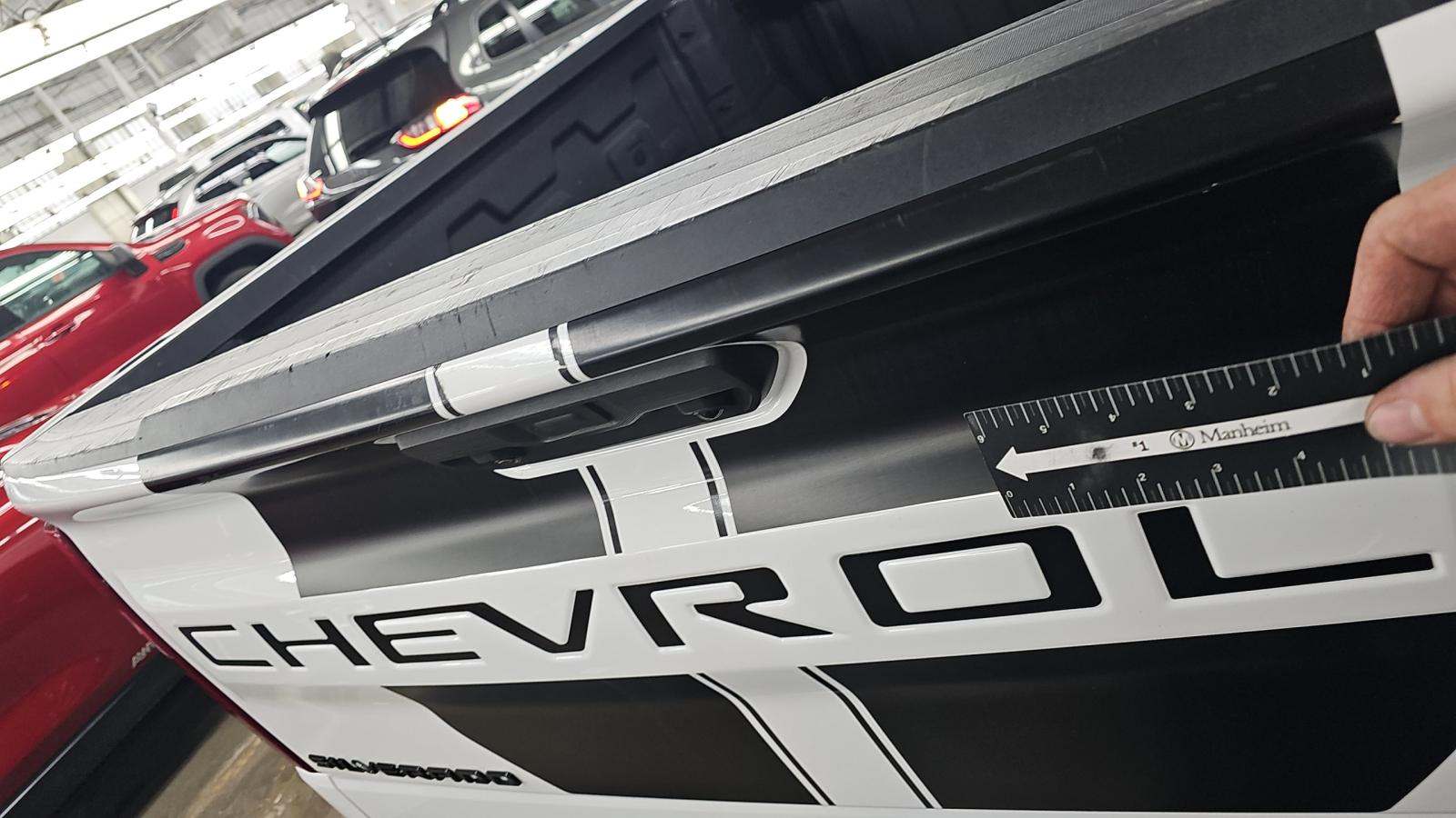 2023 Chevrolet Silverado 1500 Custom AWD