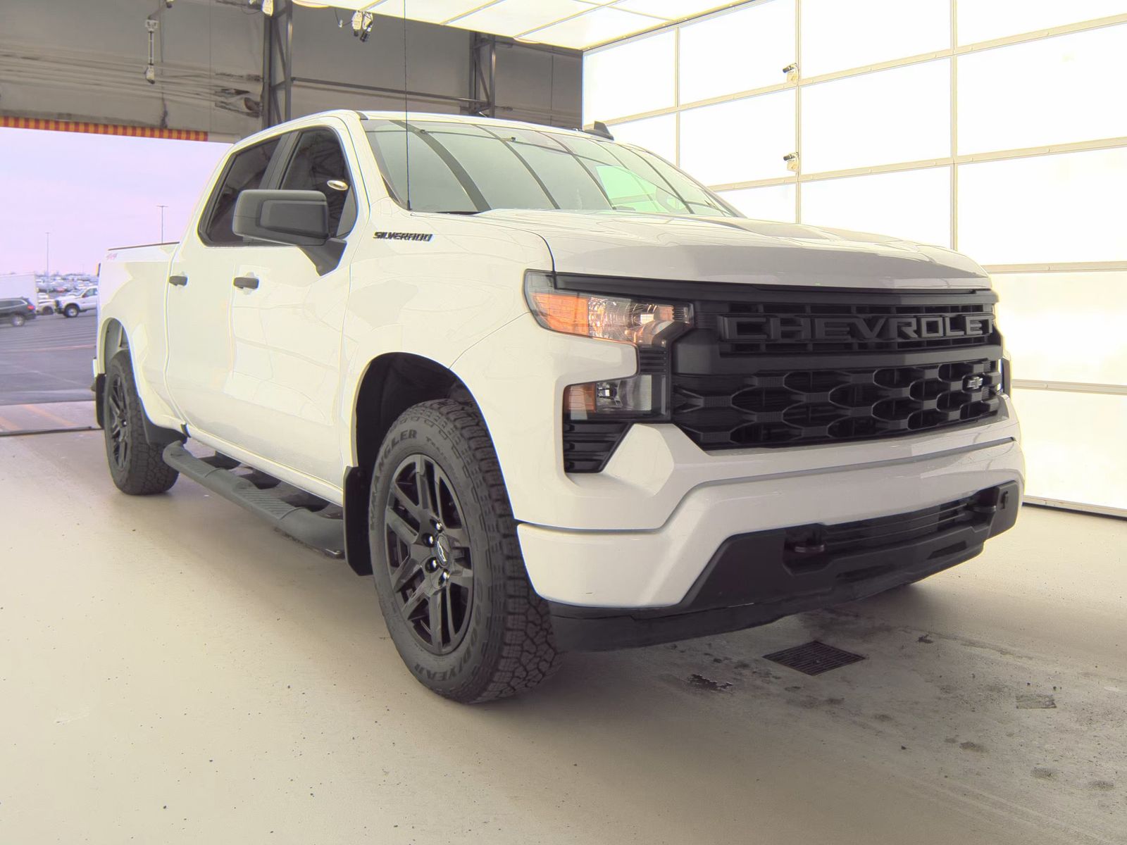 2023 Chevrolet Silverado 1500 Custom AWD