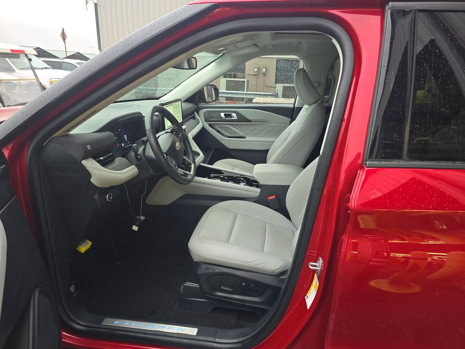 2025 Ford Explorer Platinum AWD