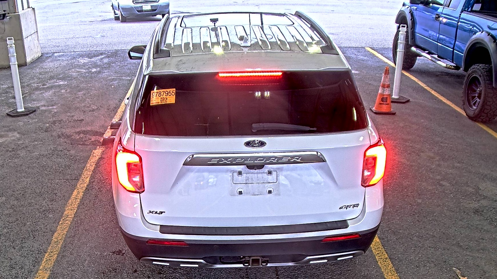 2022 Ford Explorer XLT AWD