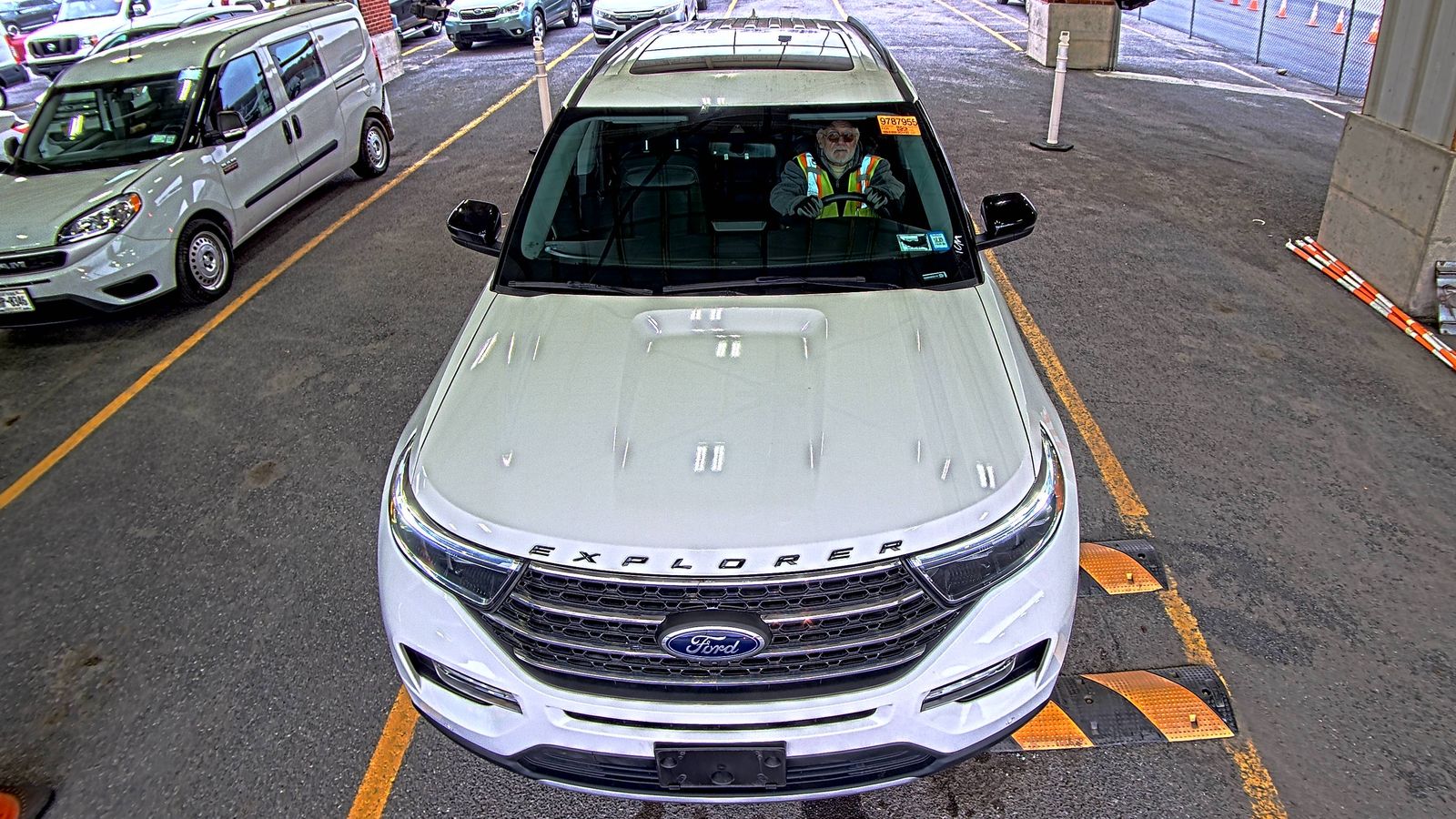 2022 Ford Explorer XLT AWD