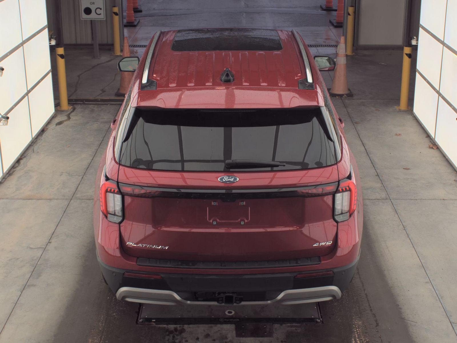 2025 Ford Explorer Platinum AWD