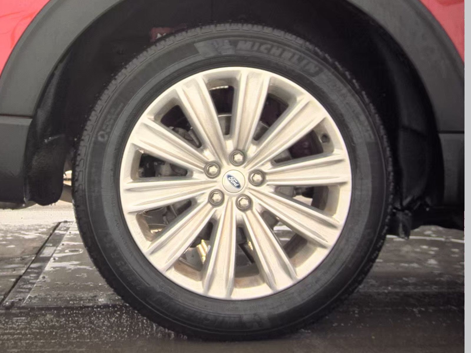 2025 Ford Explorer Platinum AWD