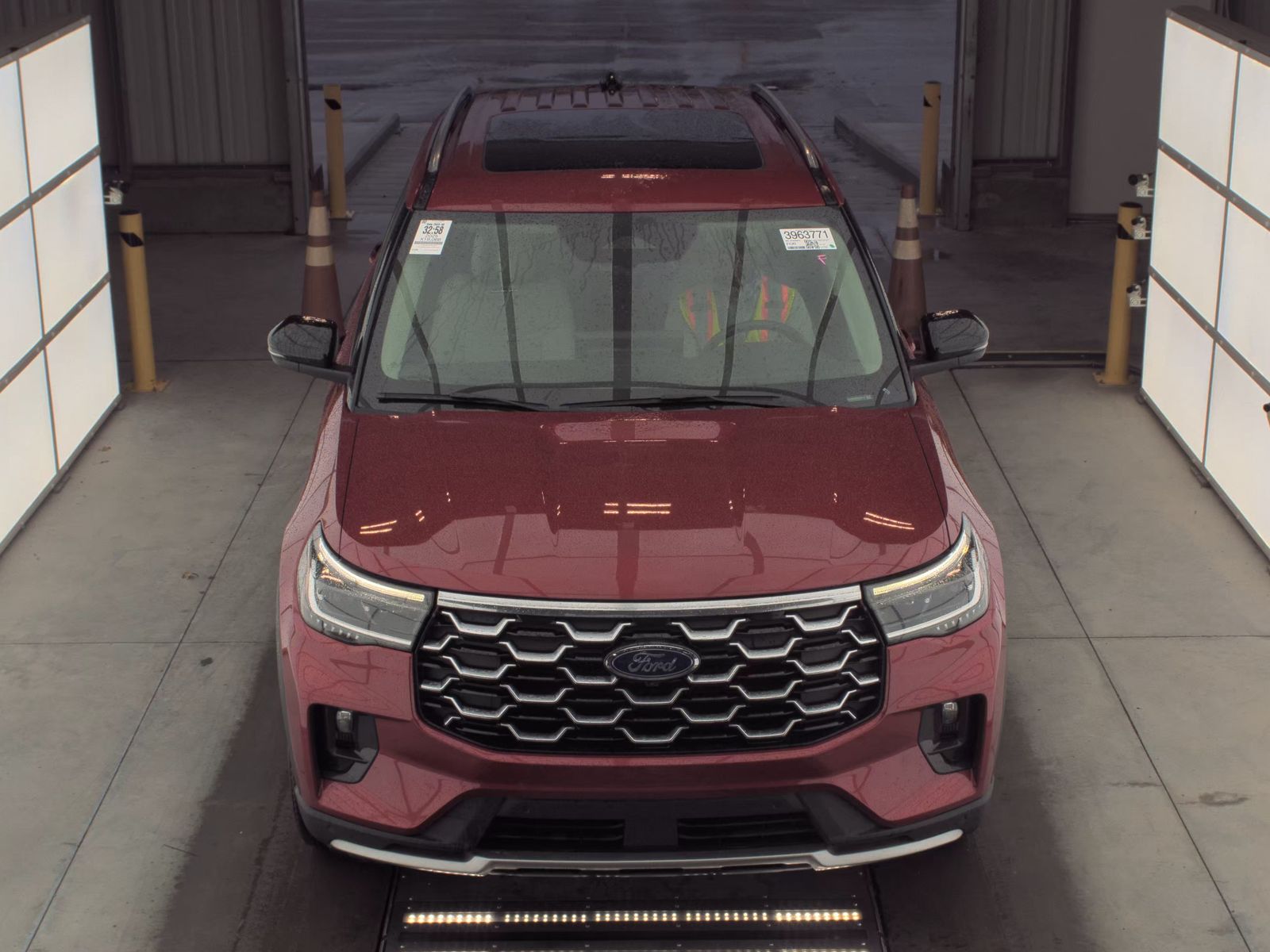 2025 Ford Explorer Platinum AWD
