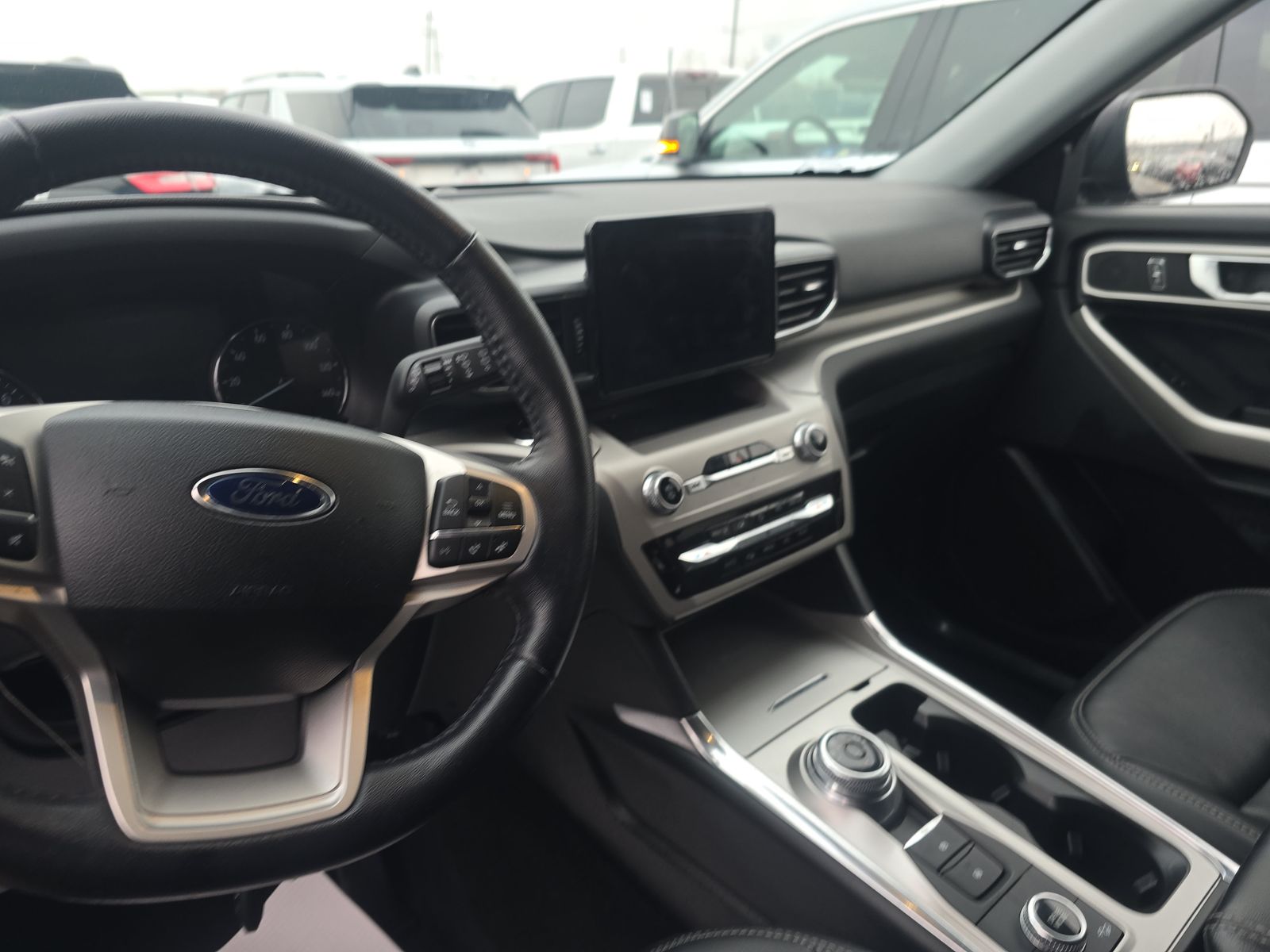 2022 Ford Explorer XLT AWD