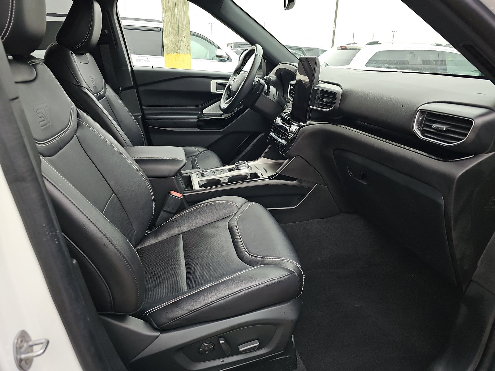 2023 Ford Explorer ST AWD