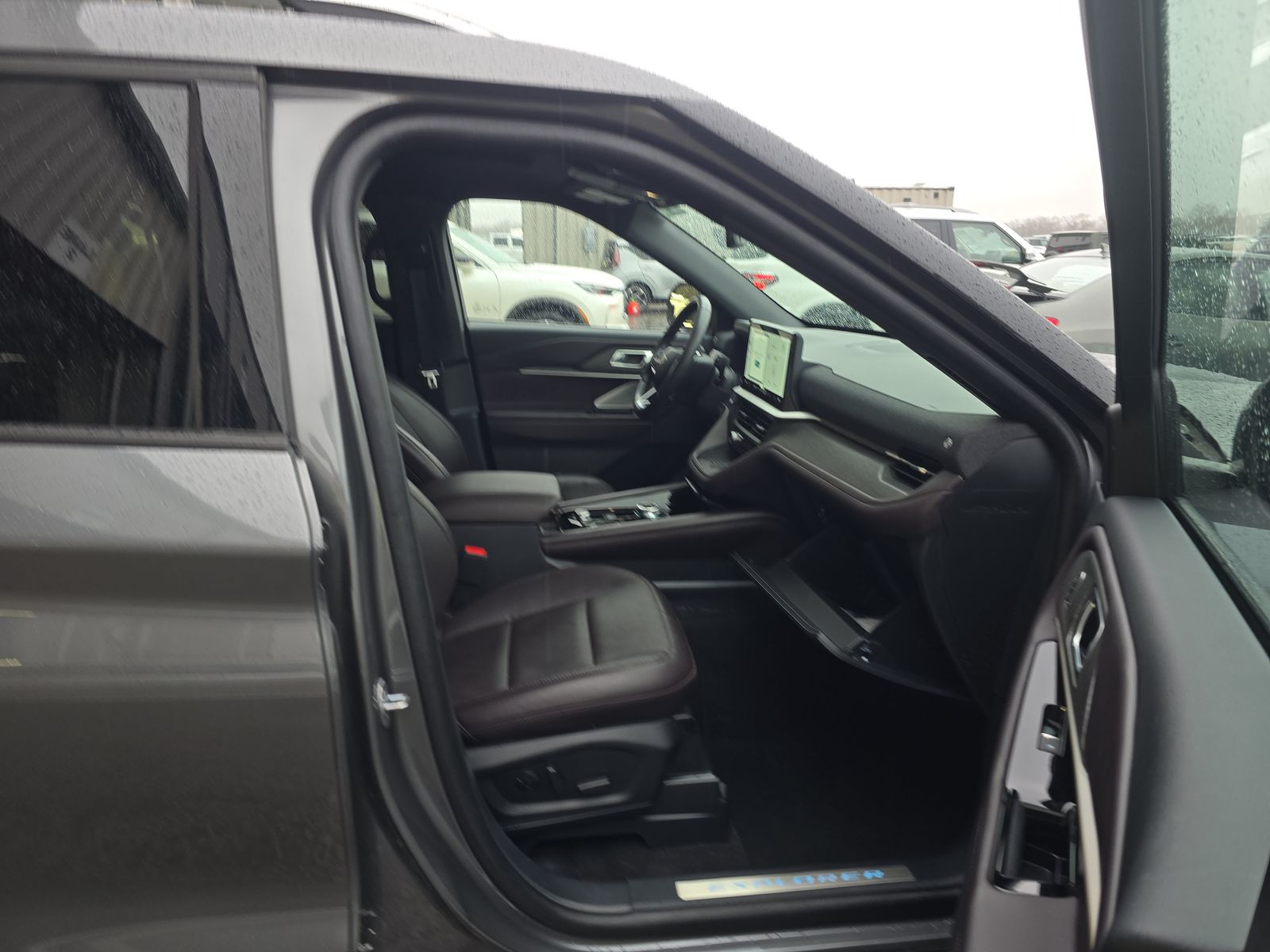 2025 Ford Explorer Platinum AWD