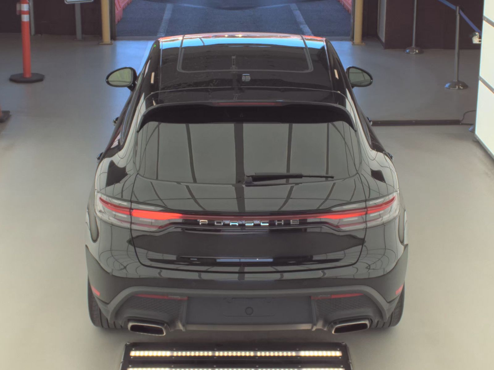 2024 Porsche Macan Base AWD