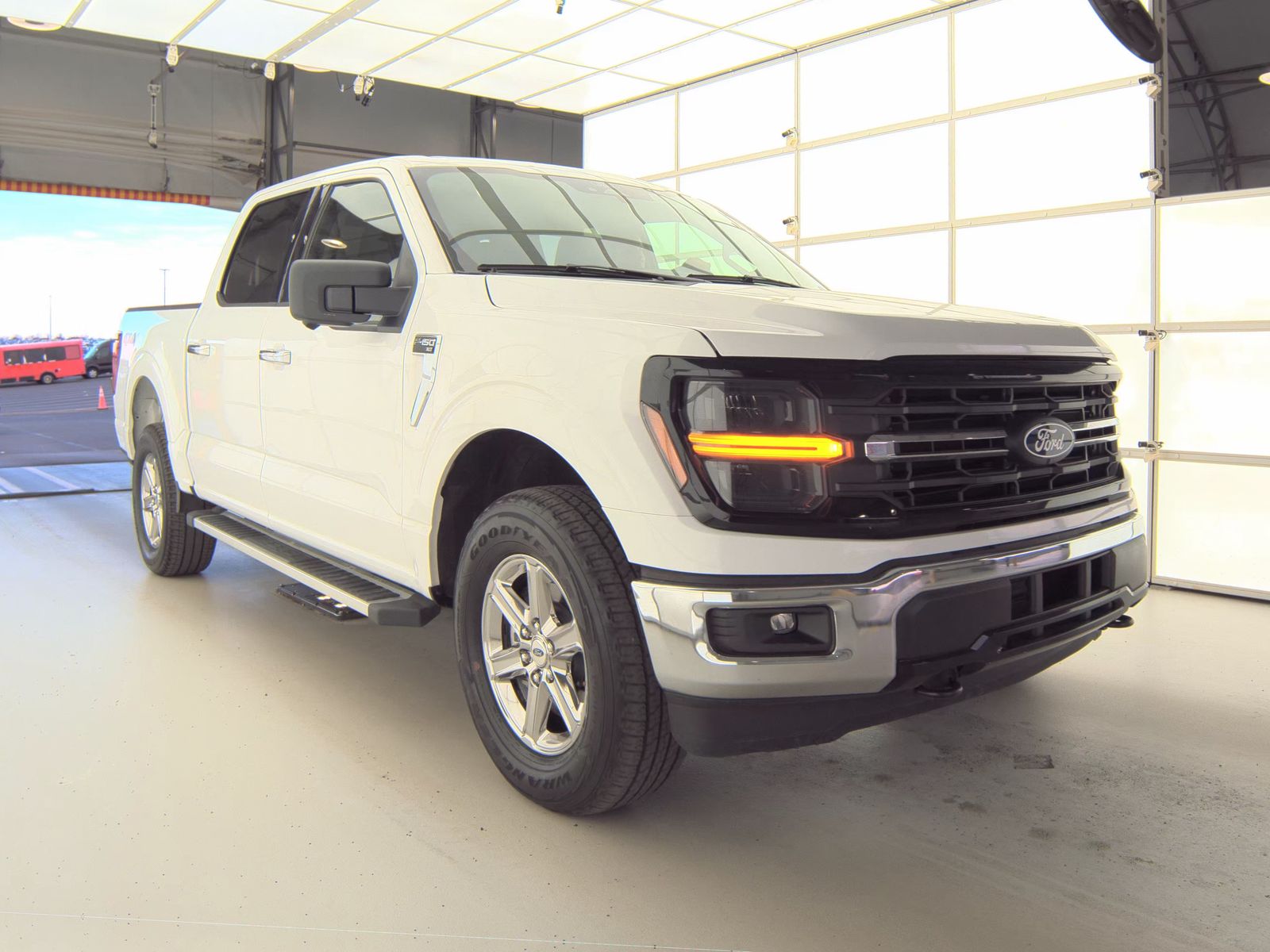 2024 Ford F-150 XLT AWD