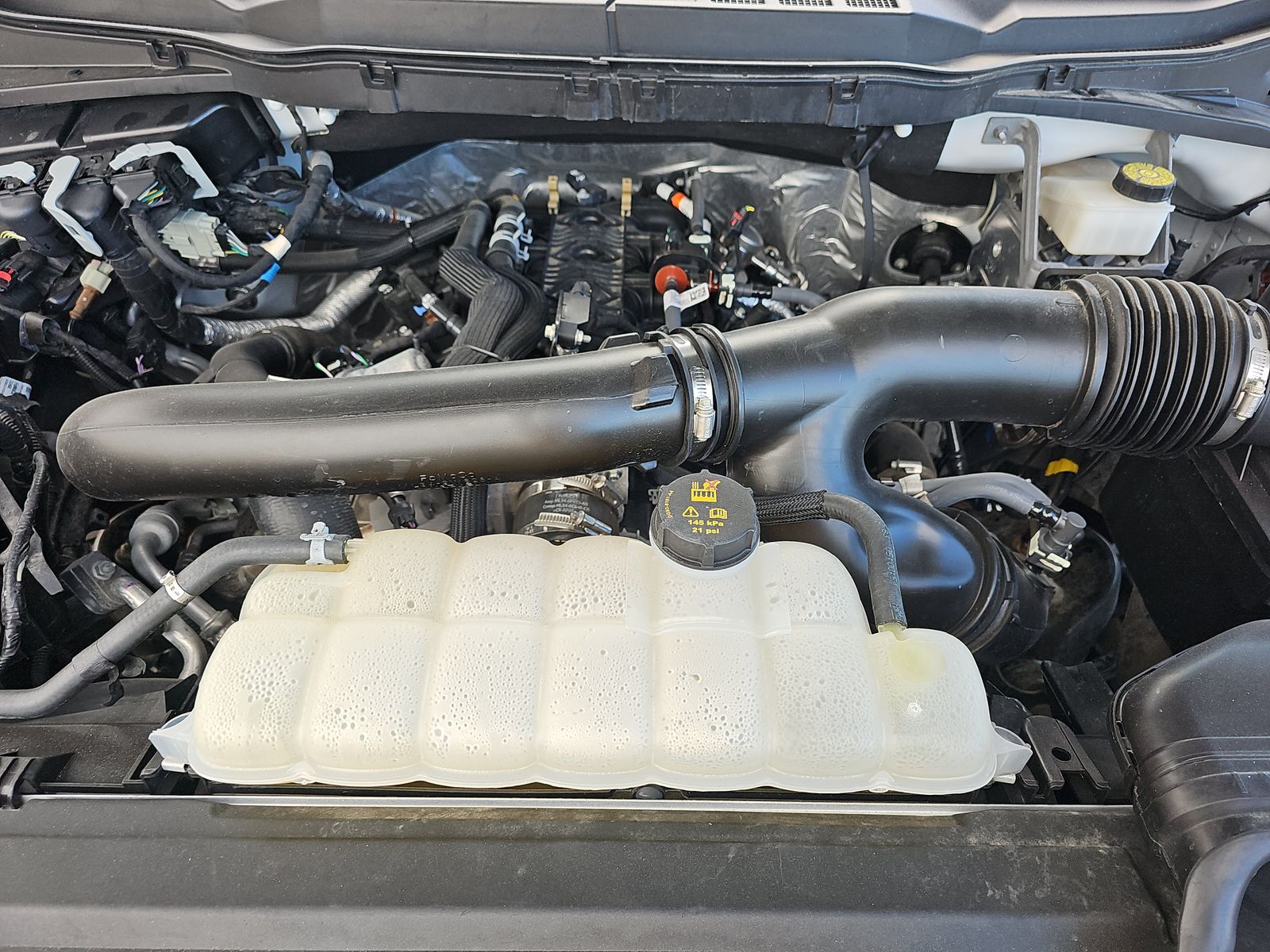 2024 Ford F-150 XLT AWD