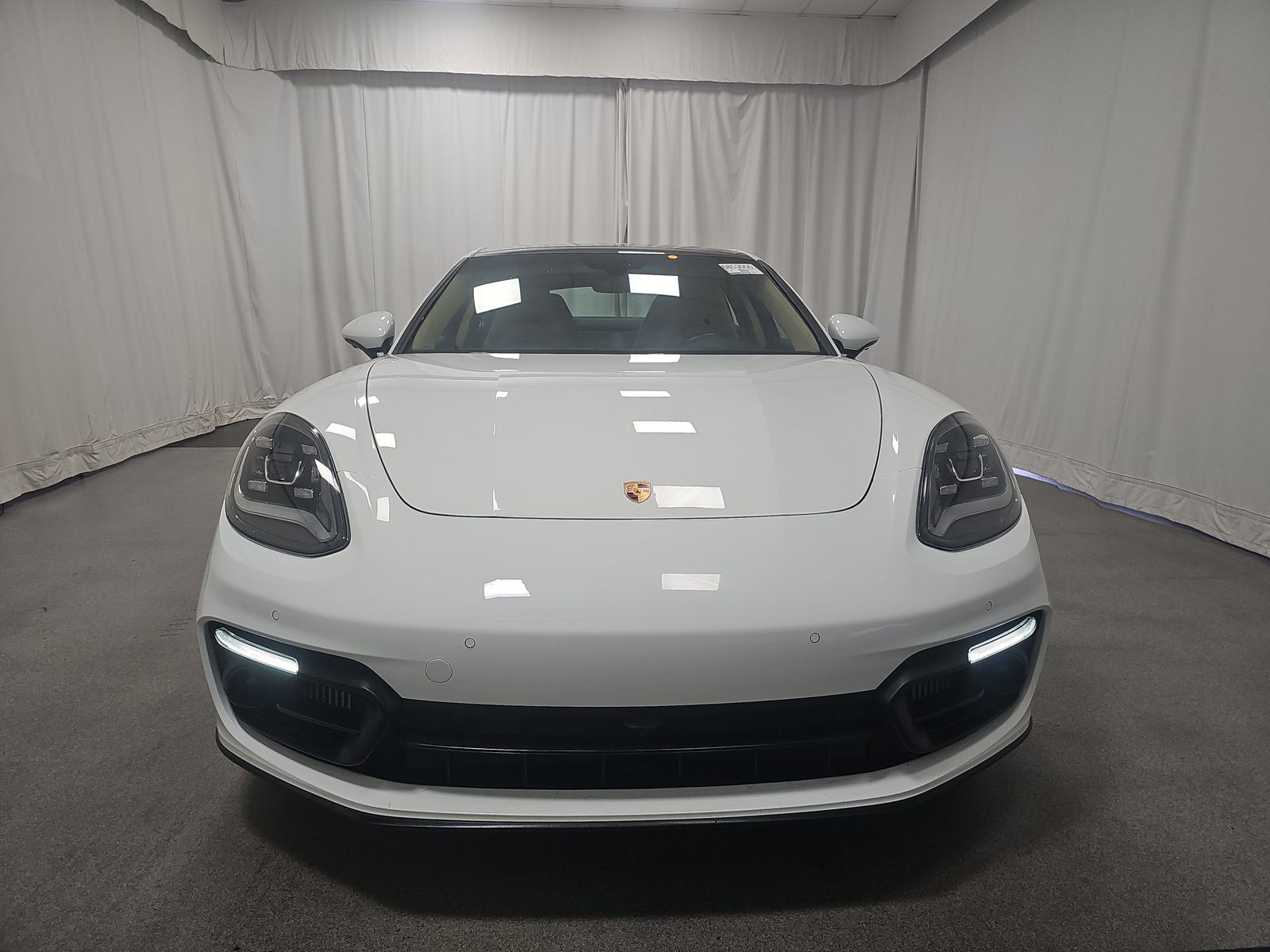 2023 Porsche Panamera 4 AWD
