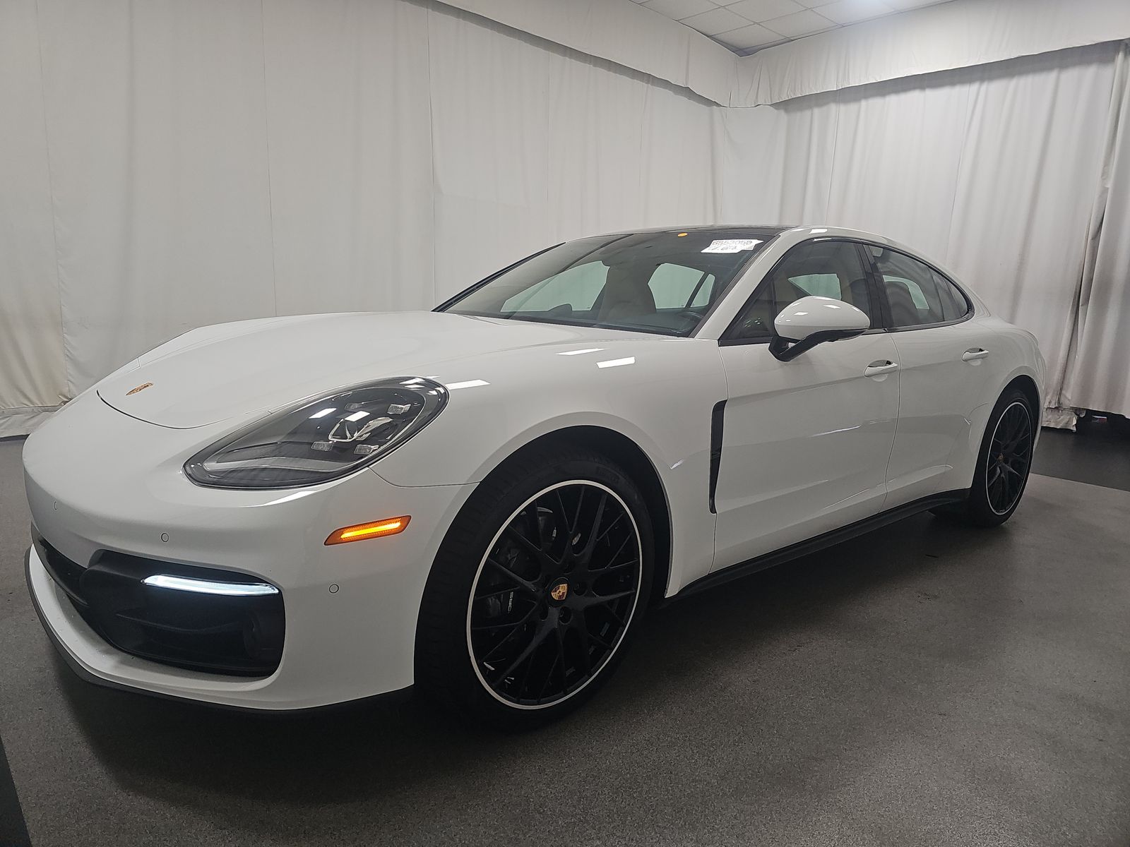 2023 Porsche Panamera 4 AWD