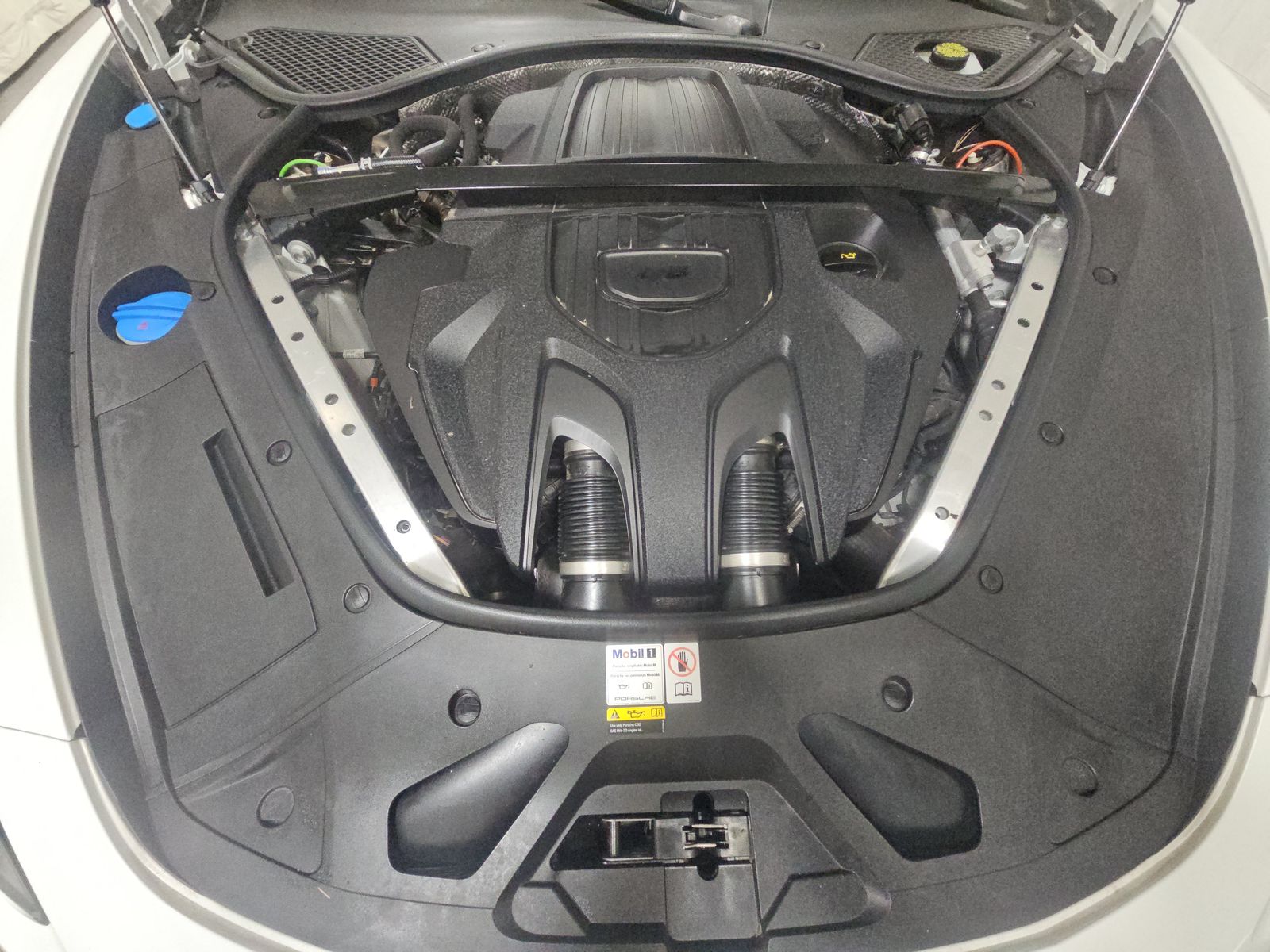 2023 Porsche Panamera 4 AWD