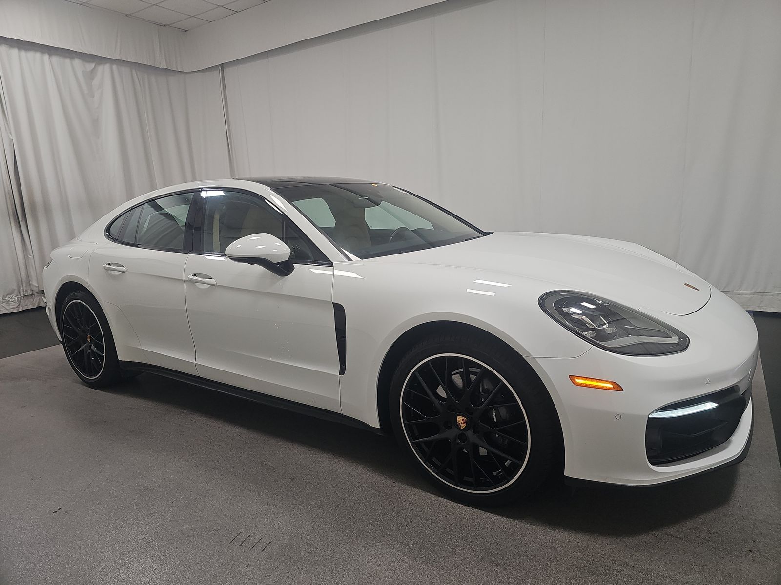 2023 Porsche Panamera 4 AWD