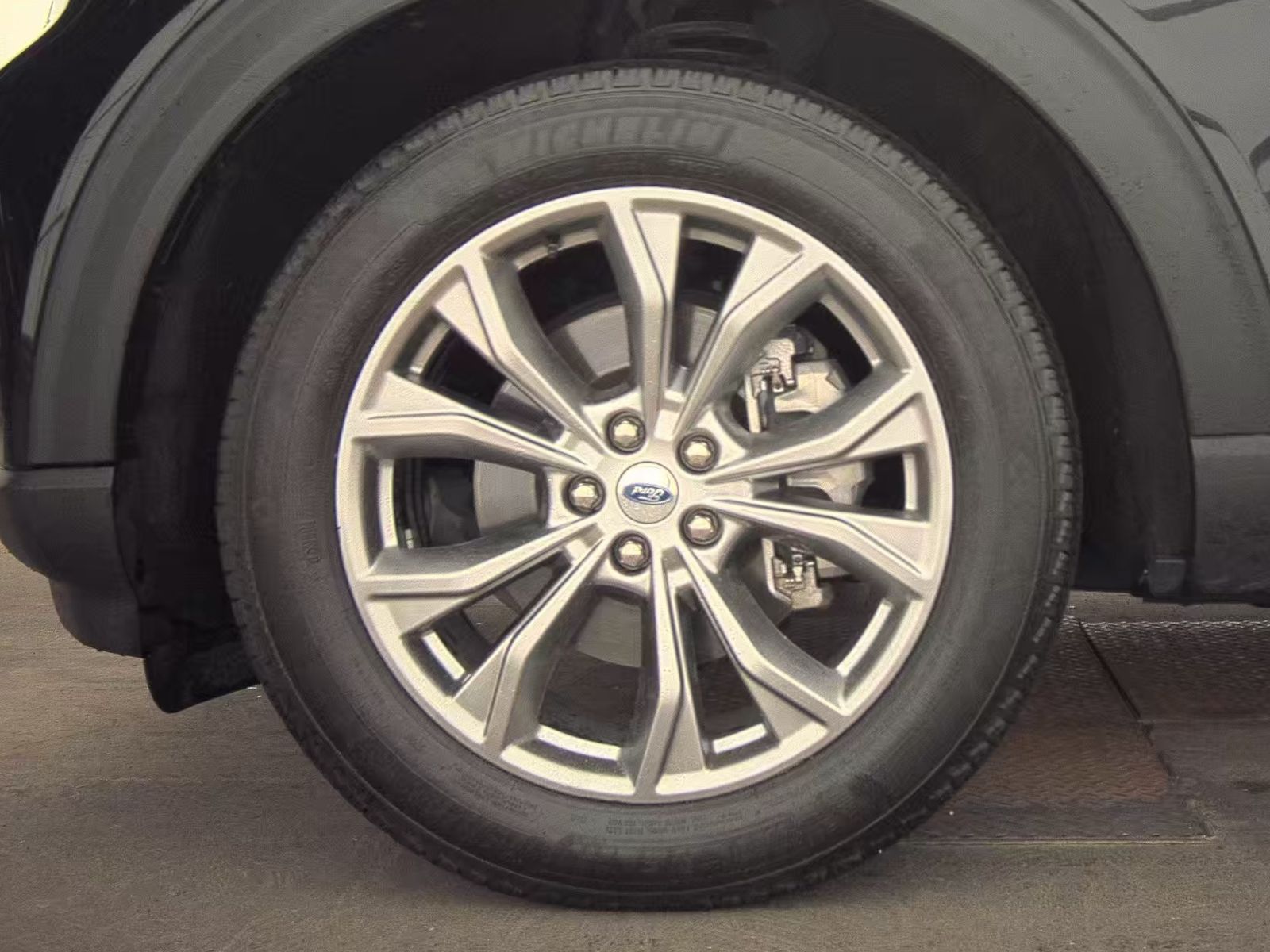 2022 Ford Explorer XLT AWD