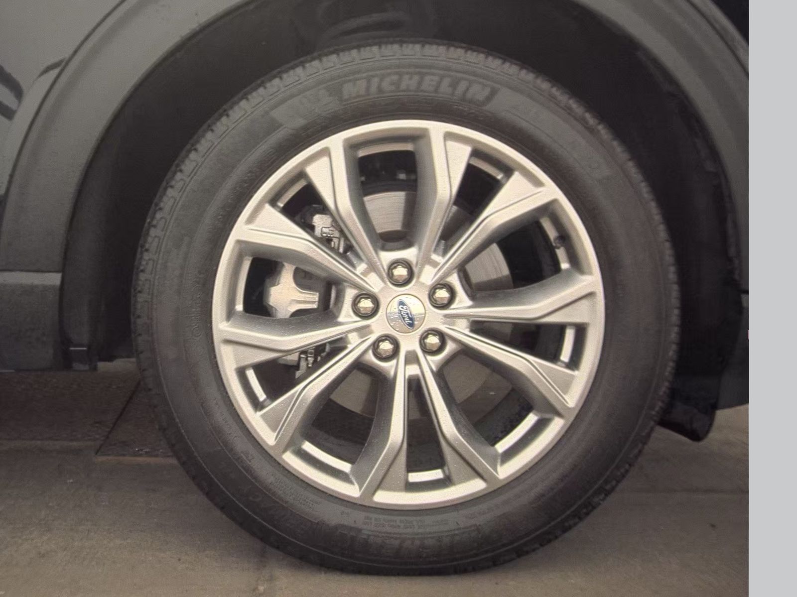 2022 Ford Explorer XLT AWD