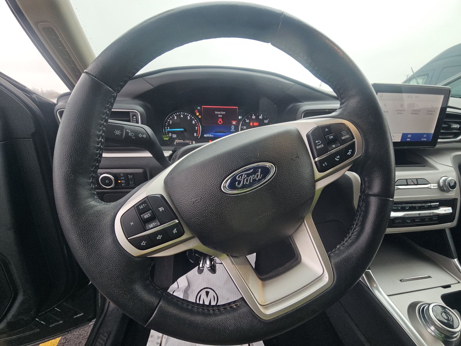 2023 Ford Explorer XLT AWD