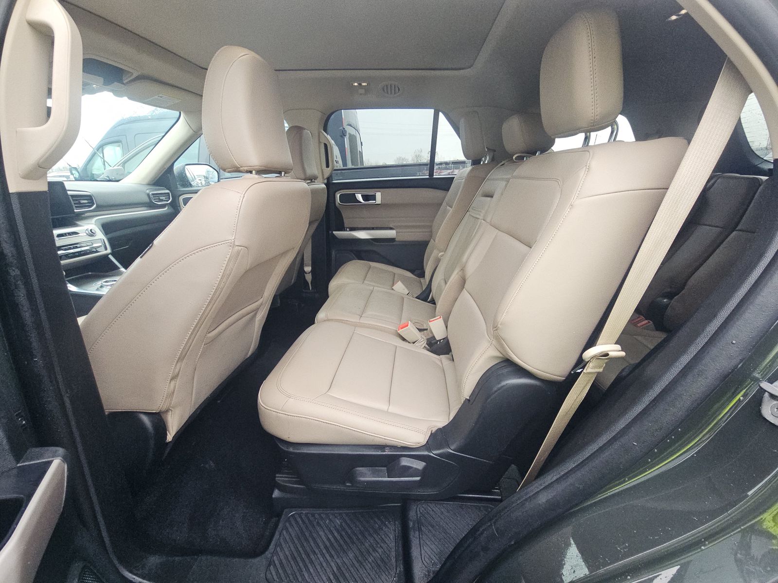 2023 Ford Explorer XLT AWD