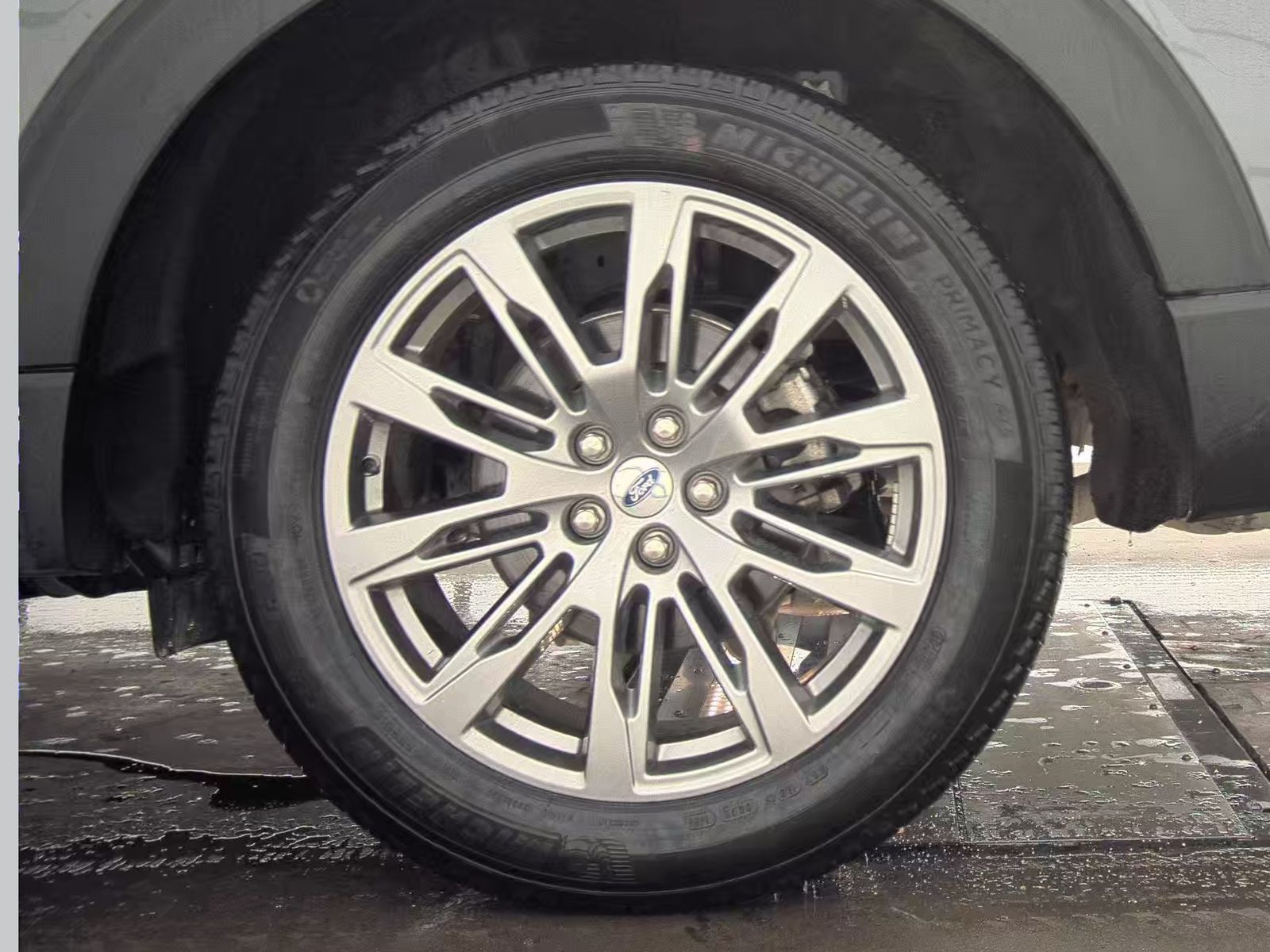 2025 Ford Explorer Platinum AWD