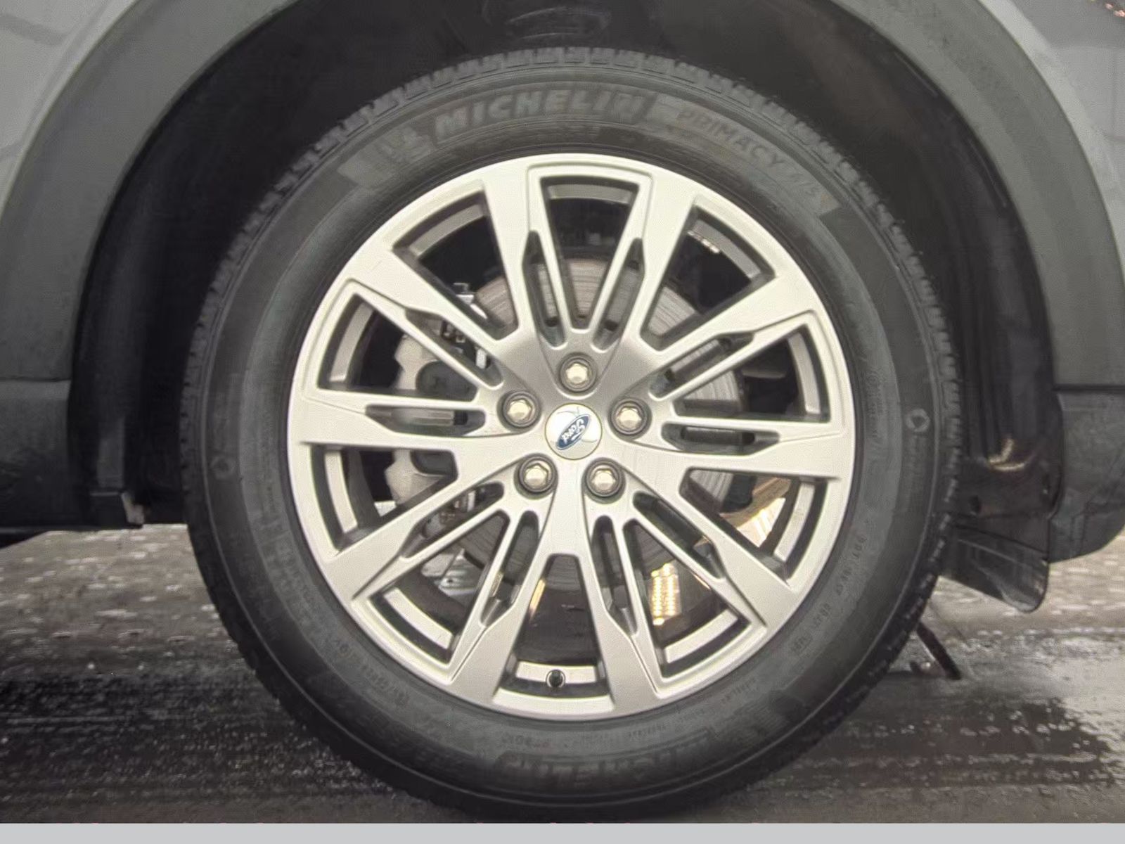 2025 Ford Explorer Platinum AWD