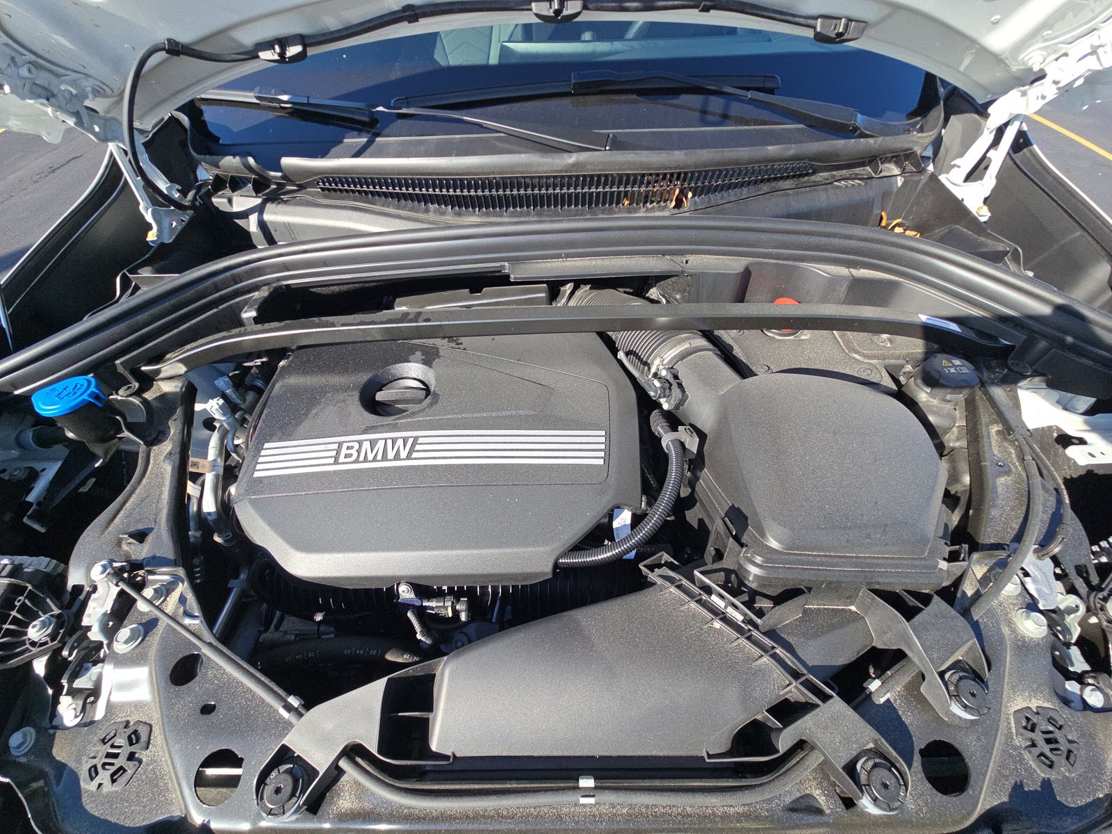 2025 BMW X1 xDrive28i AWD