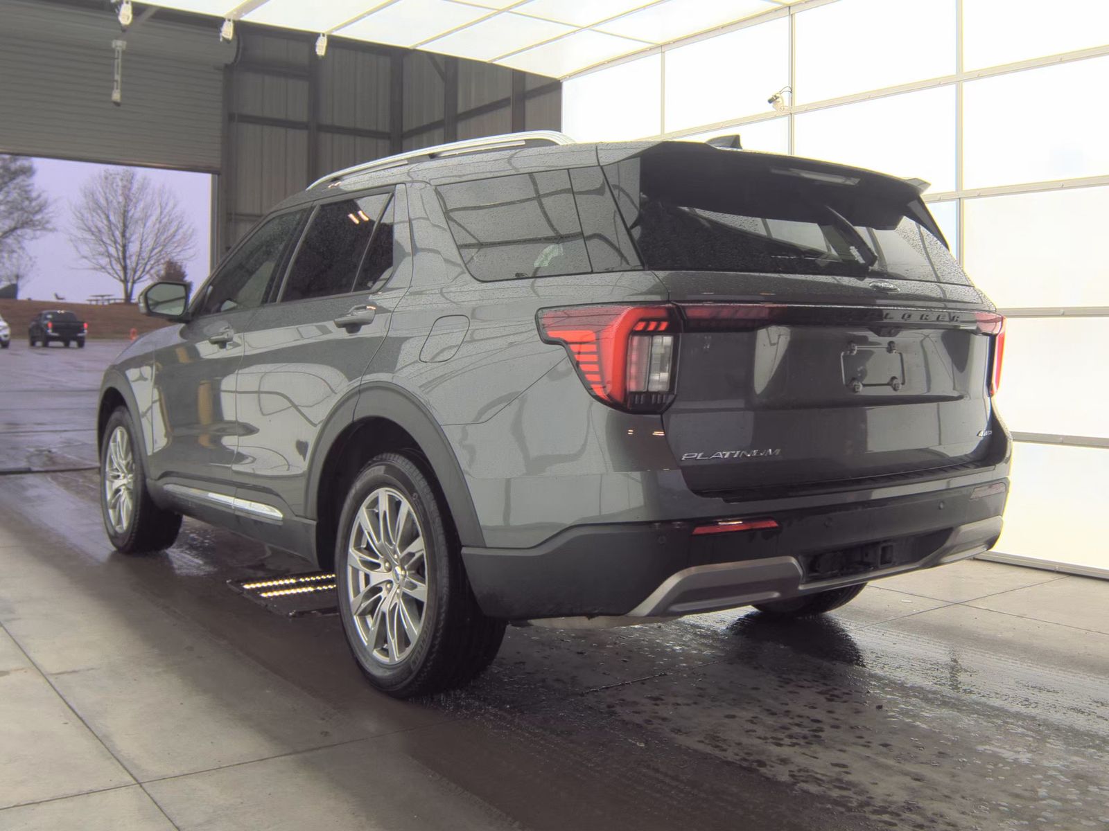 2025 Ford Explorer Platinum AWD